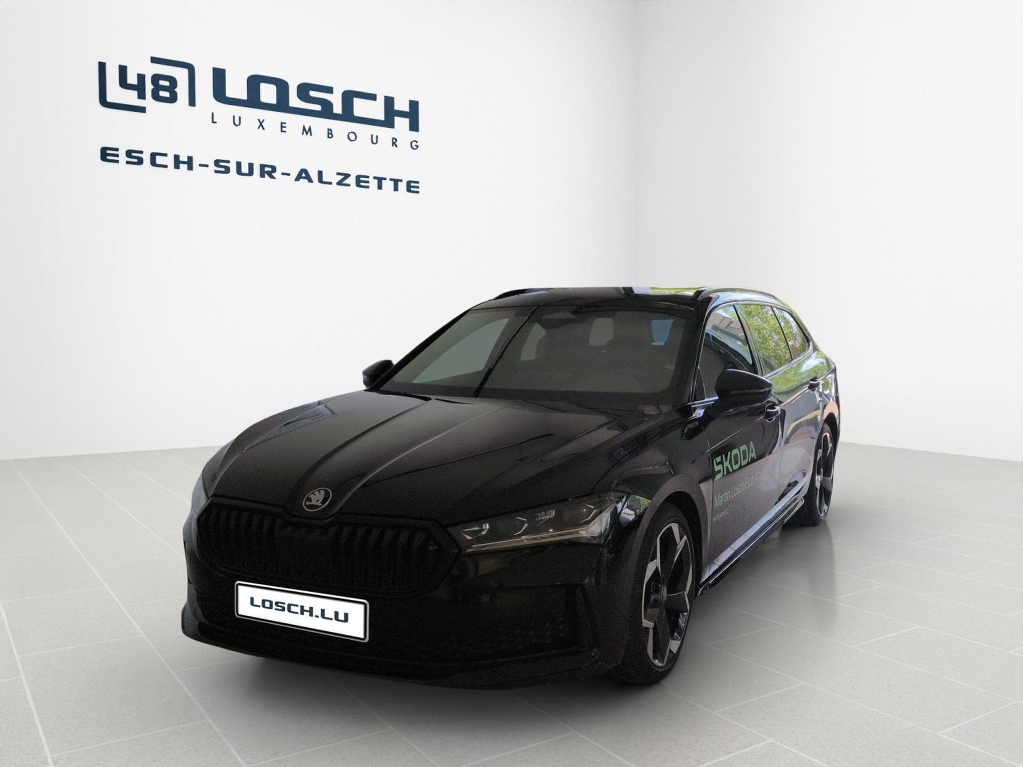 Skoda Superb Sportline (2026) - Photo 2