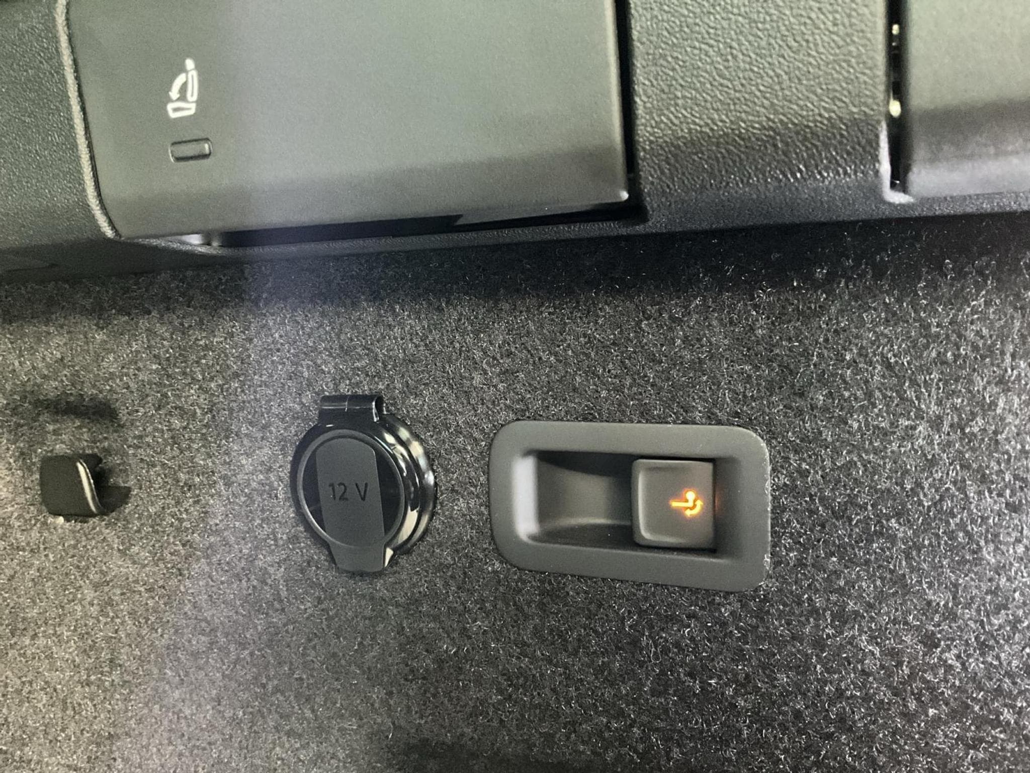 Skoda Kodiaq RS+DSG+4x4+Pano+Stand-H.+AHK (2025) - Photo 20