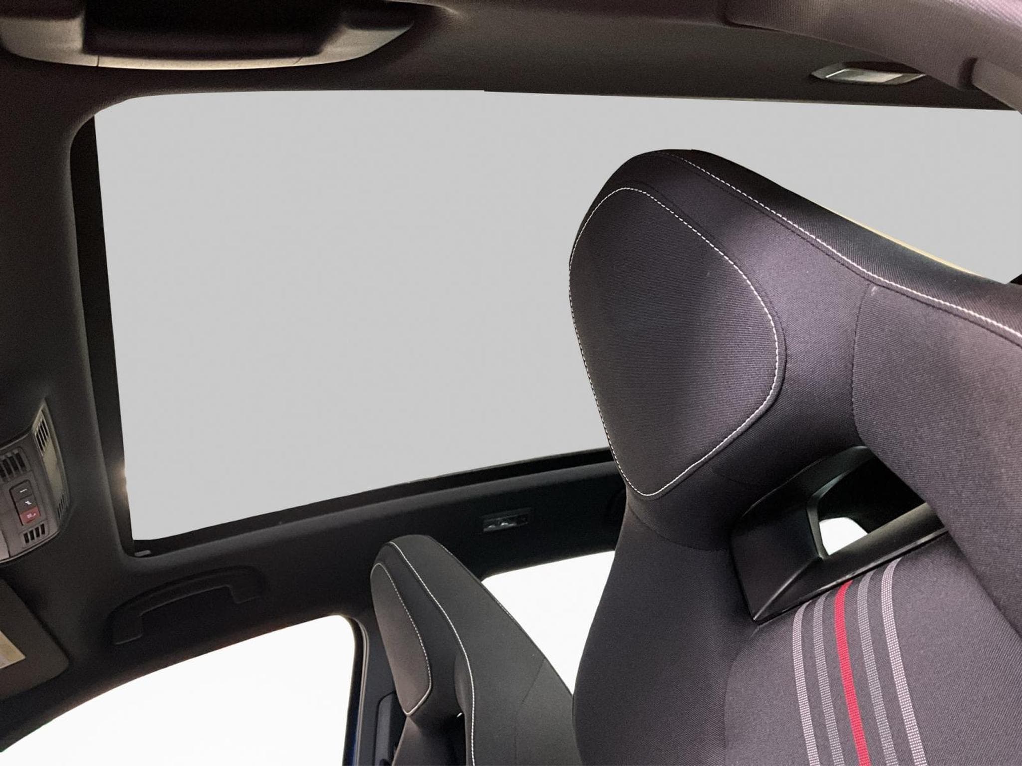 Skoda Kamiq Monte-Carlo+DSG+Led+Pano+Navi+DAB+ (2025) - Photo 15