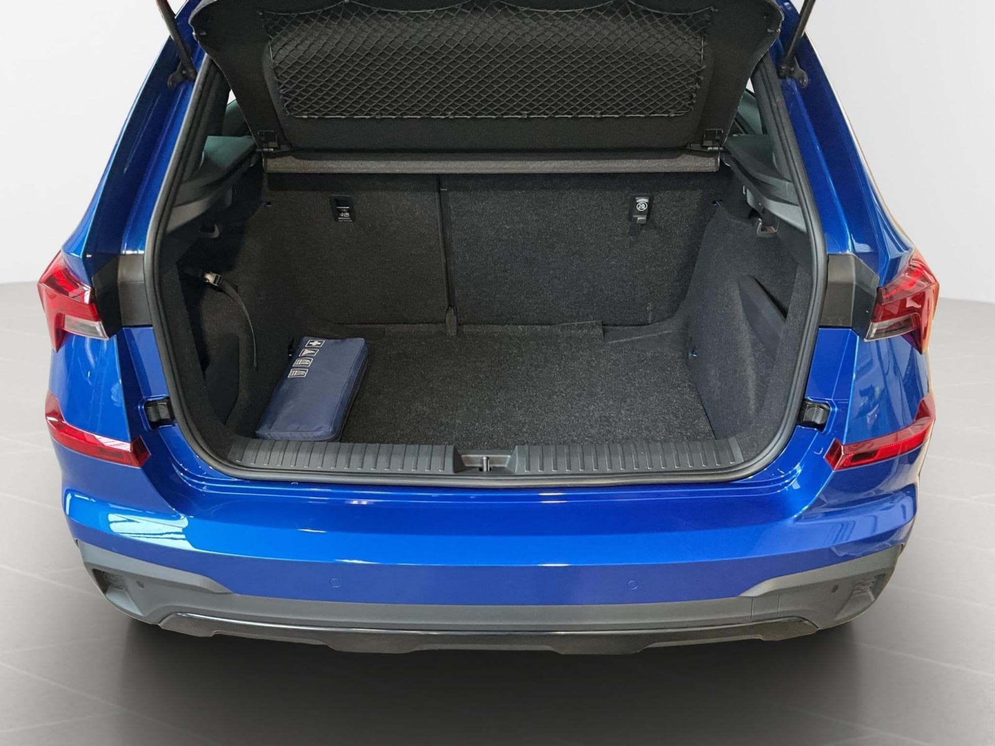 Skoda Kamiq Monte-Carlo+DSG+Led+Pano+Navi+DAB+ (2025) - Photo 17
