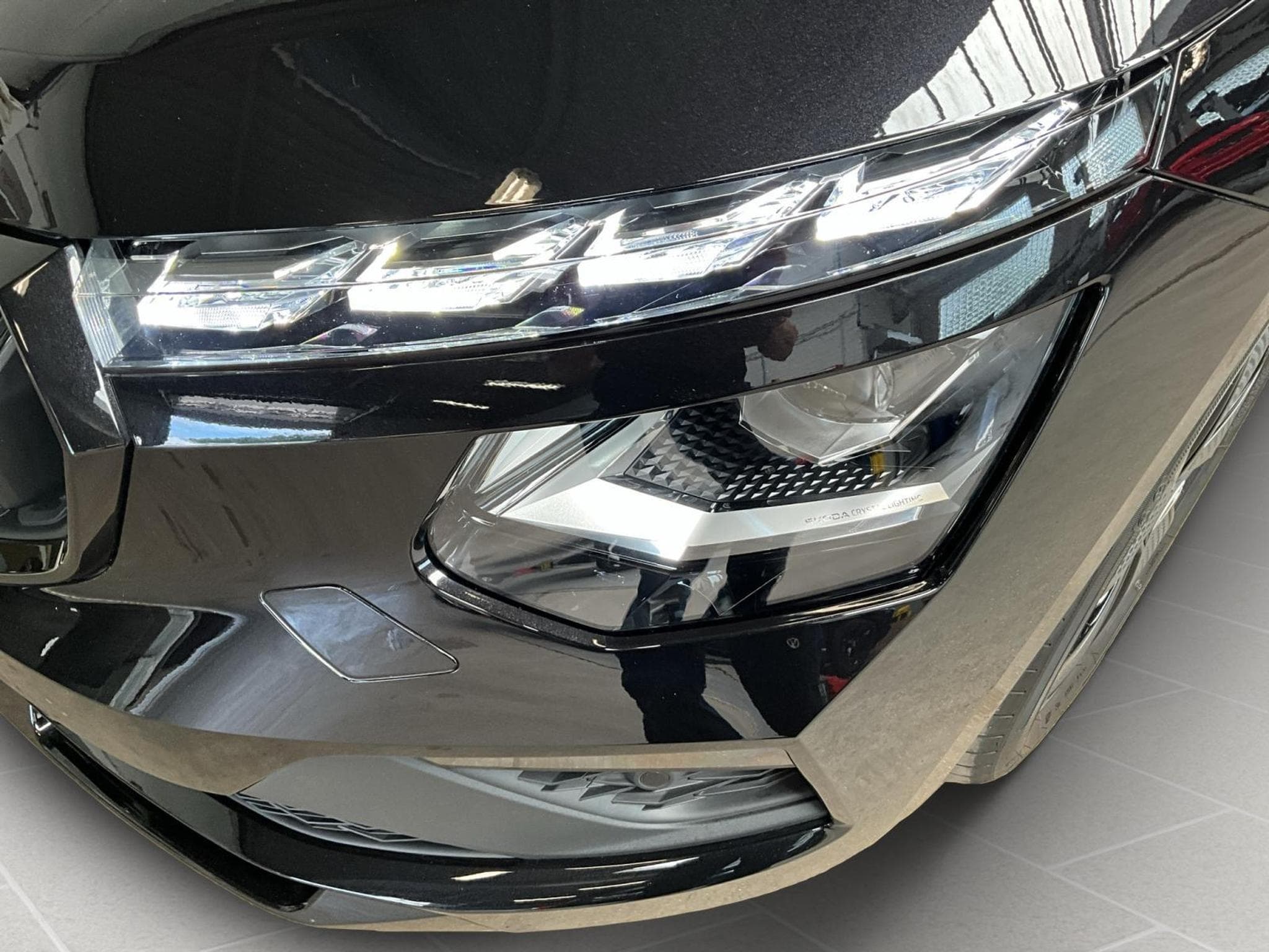 Skoda Kamiq Monte-Carlo+DSG+RearView+LED+P.Ass.-Drive+ (2025) - Photo 18