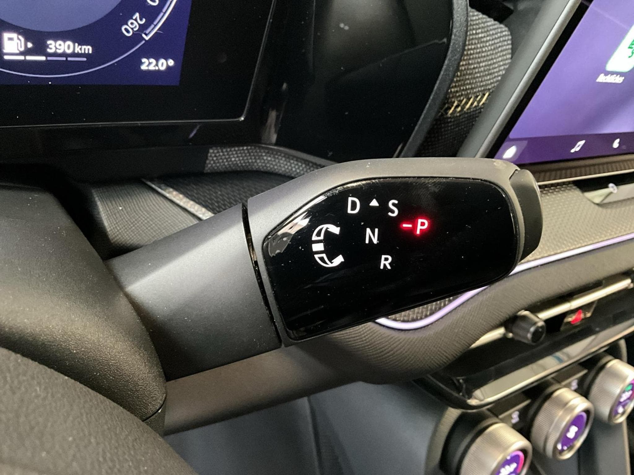 Skoda Kodiaq Selection+DSG+RearView+Navi+LED+digi (2025) - Foto 13