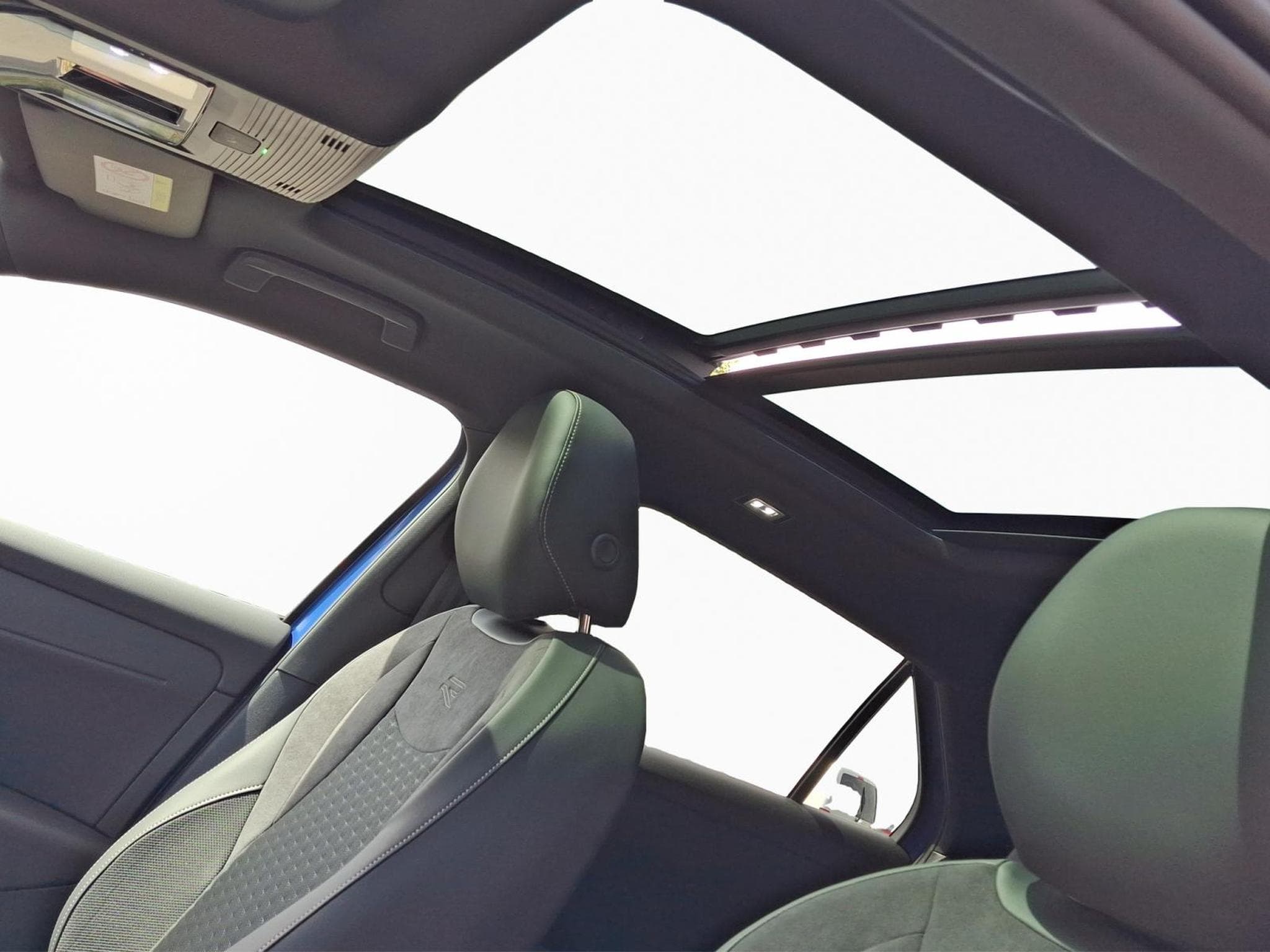 VW T-Roc R-Line (2026) - Photo 17
