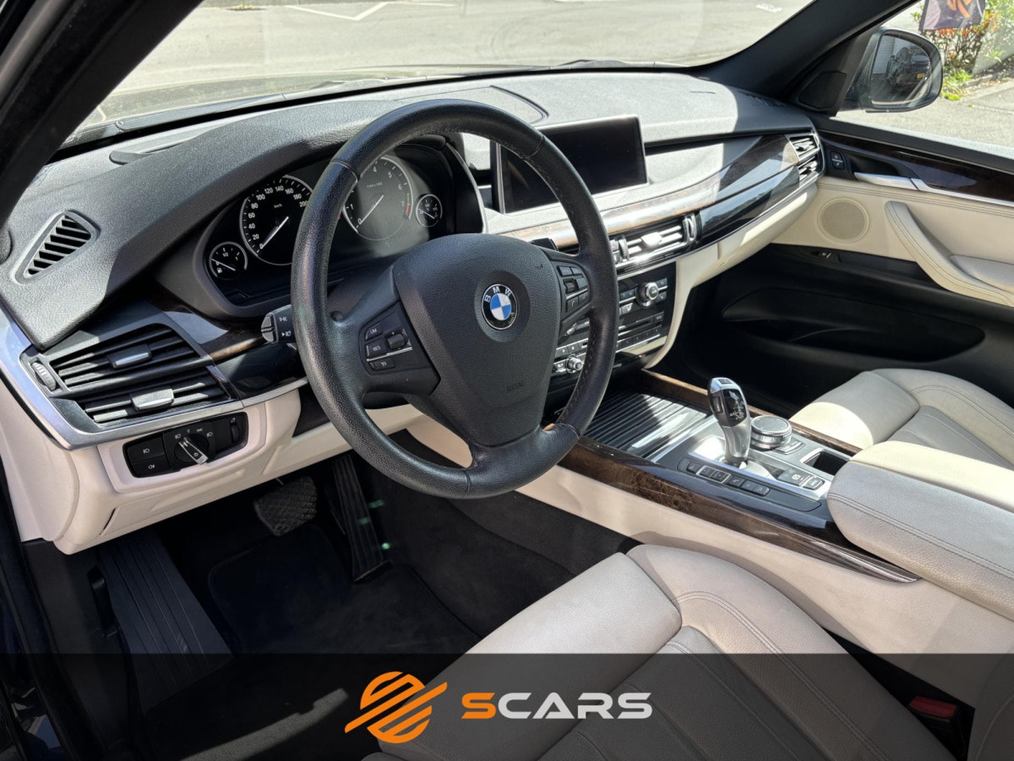 BMW X5 35i XDRIVE 306CV (2016) - Photo 6