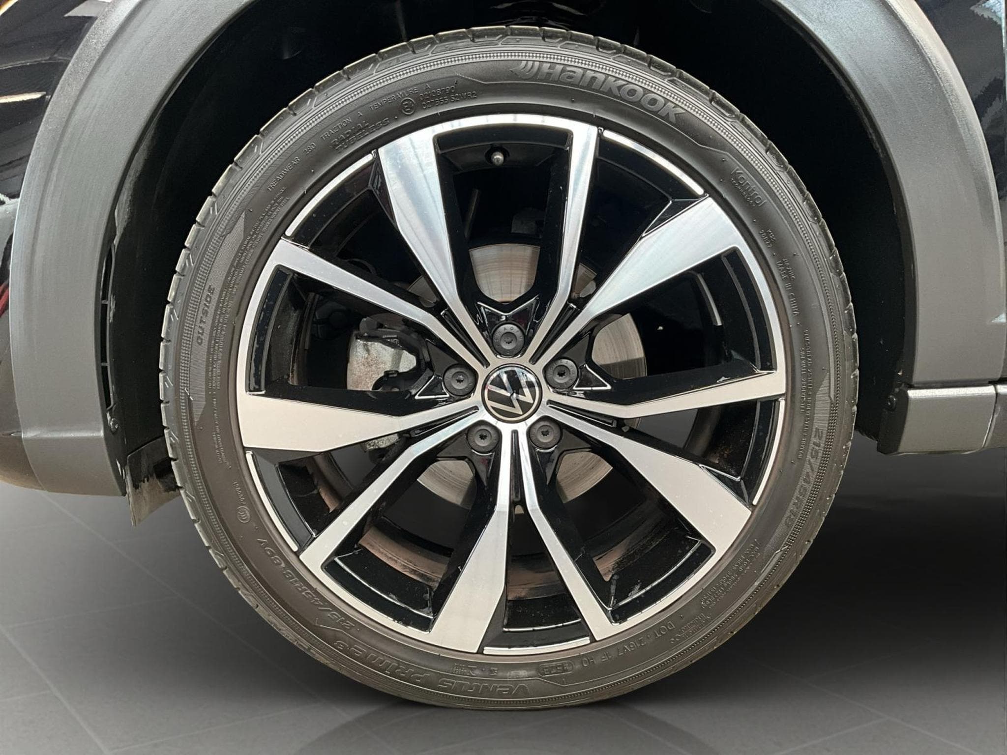 VW Taigo R-Line+DSG+P:Top+Keyless+IQ-Light (2024) - Foto 8