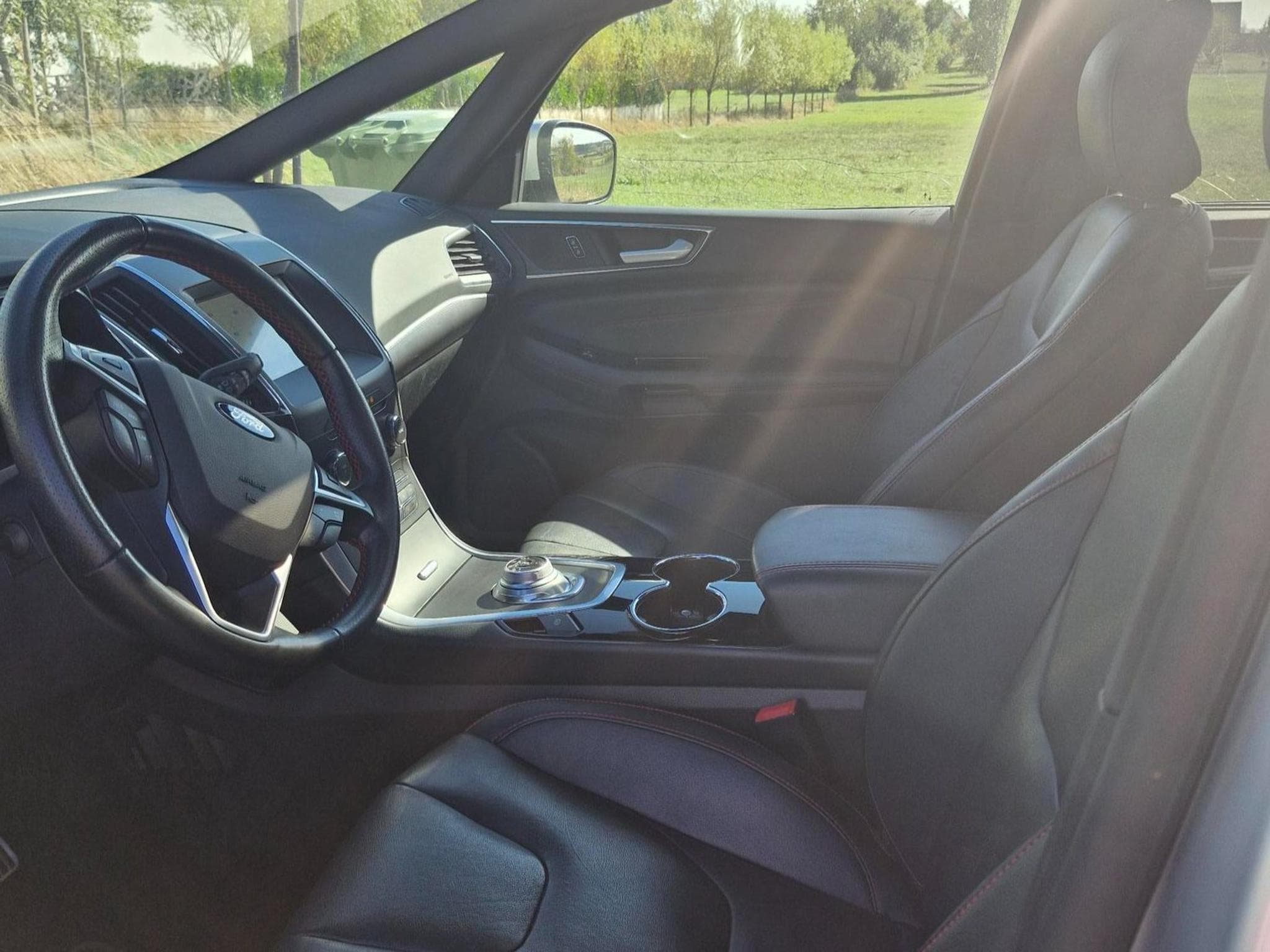 Ford S-Max ST Line - 7 places (2021) - Photo 2