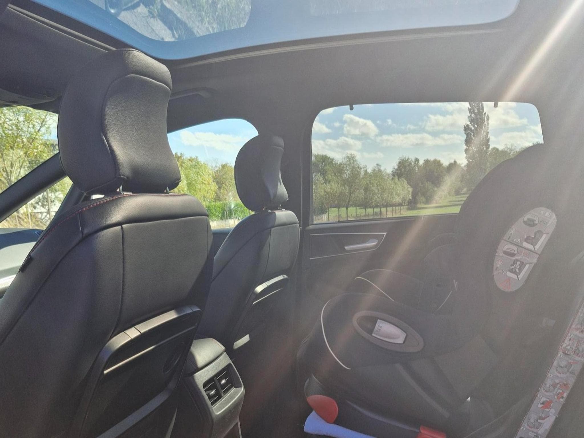 Ford S-Max ST Line - 7 places (2021) - Photo 3