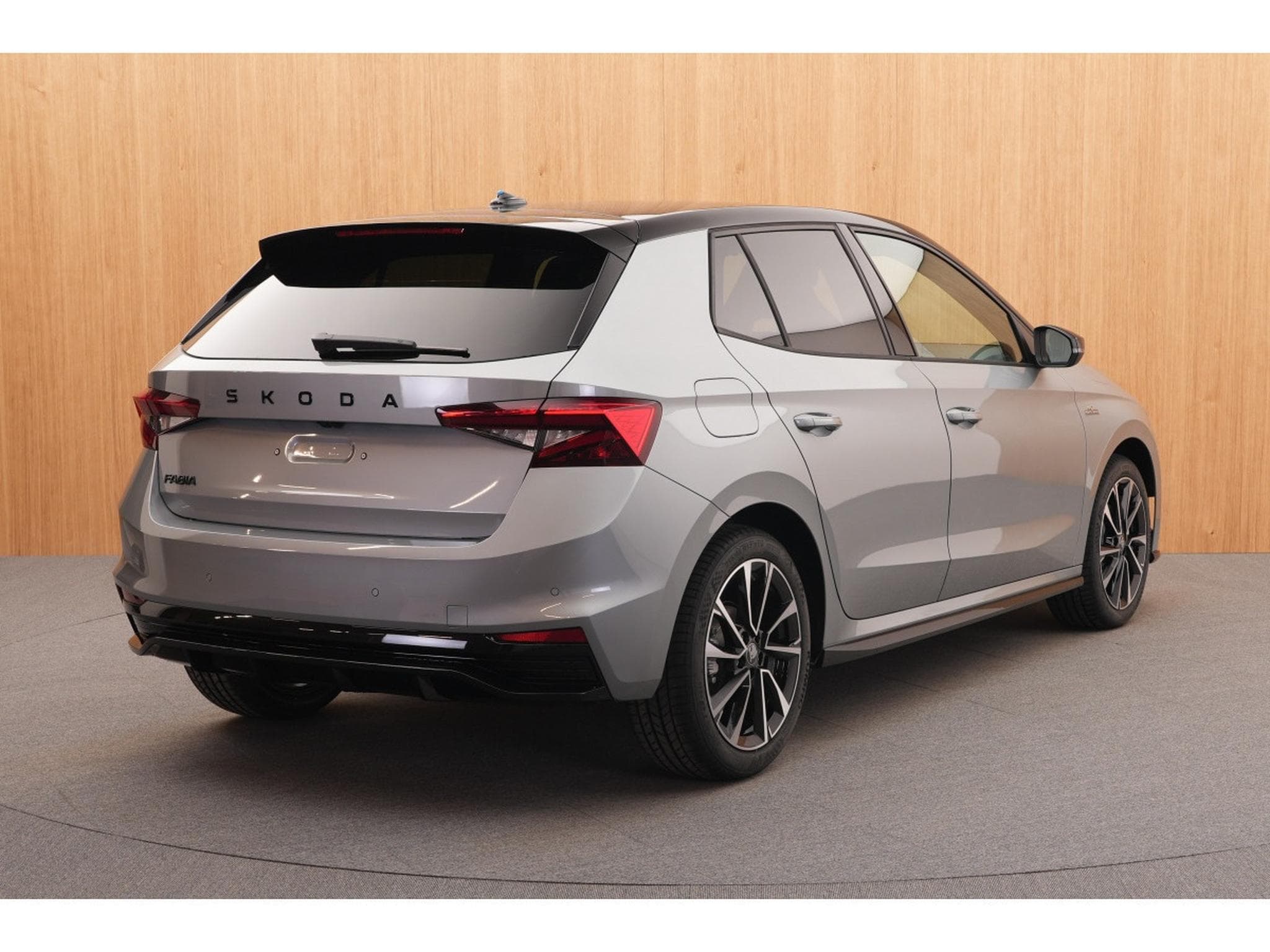 Skoda Fabia Monte Carlo 1.5 TSI 110kW-150CV DSG7 -  Garantie 5 ans/100.0 (2026) - Photo 8