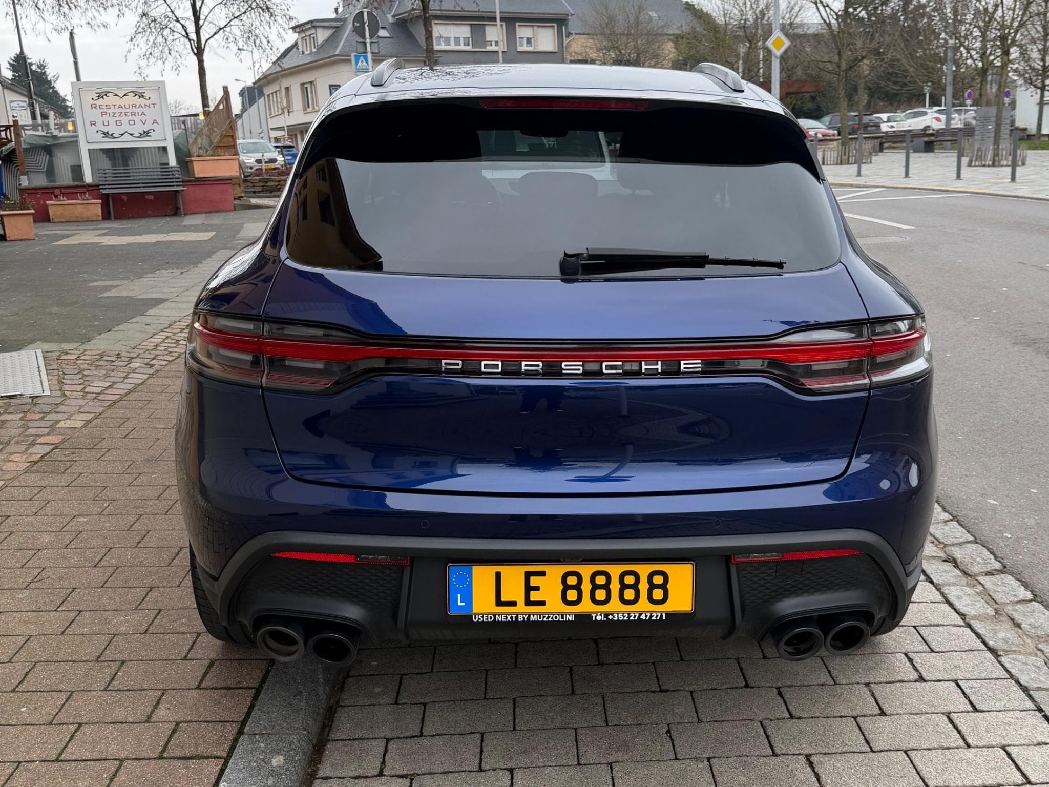Porsche Macan S (2022) - Photo 3