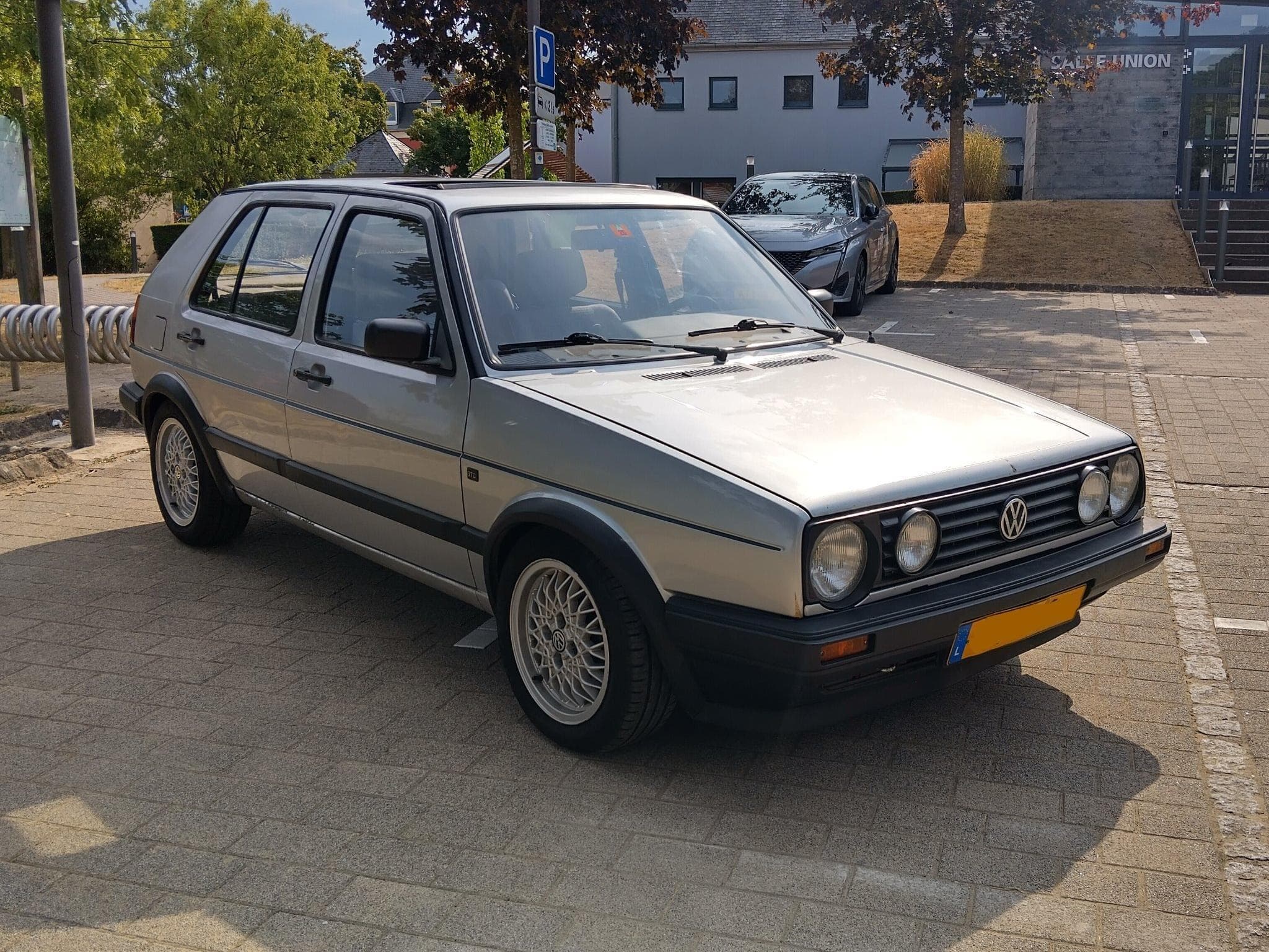 VW Golf GTD (1988) - Photo 2