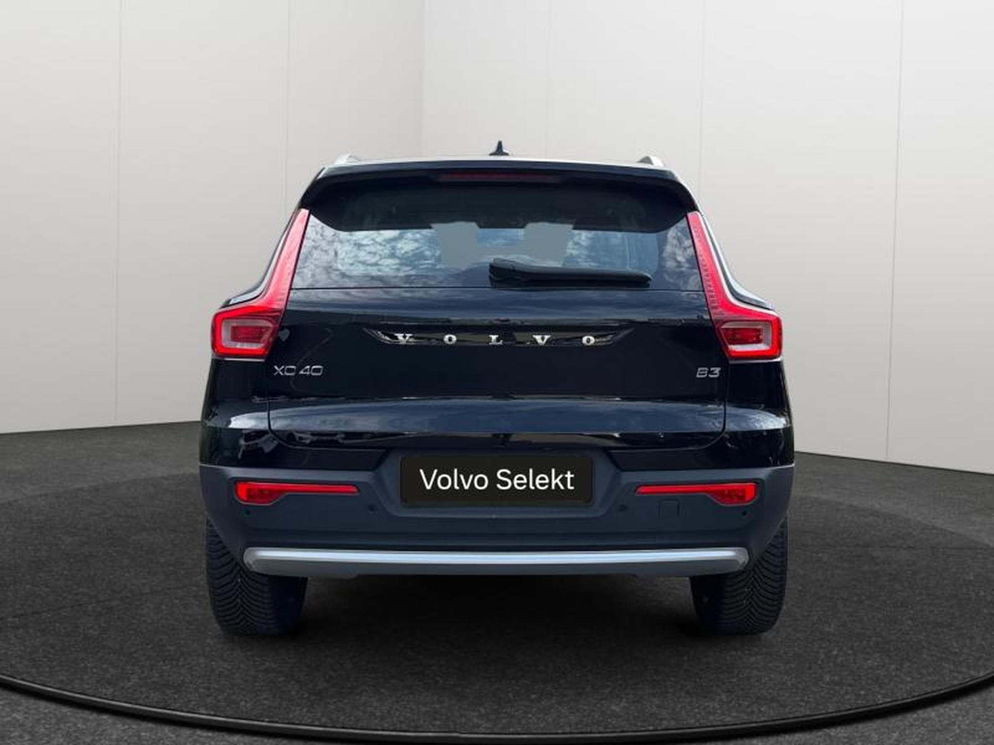 Volvo XC40 B3 Core / Essence (2025) - Foto 6