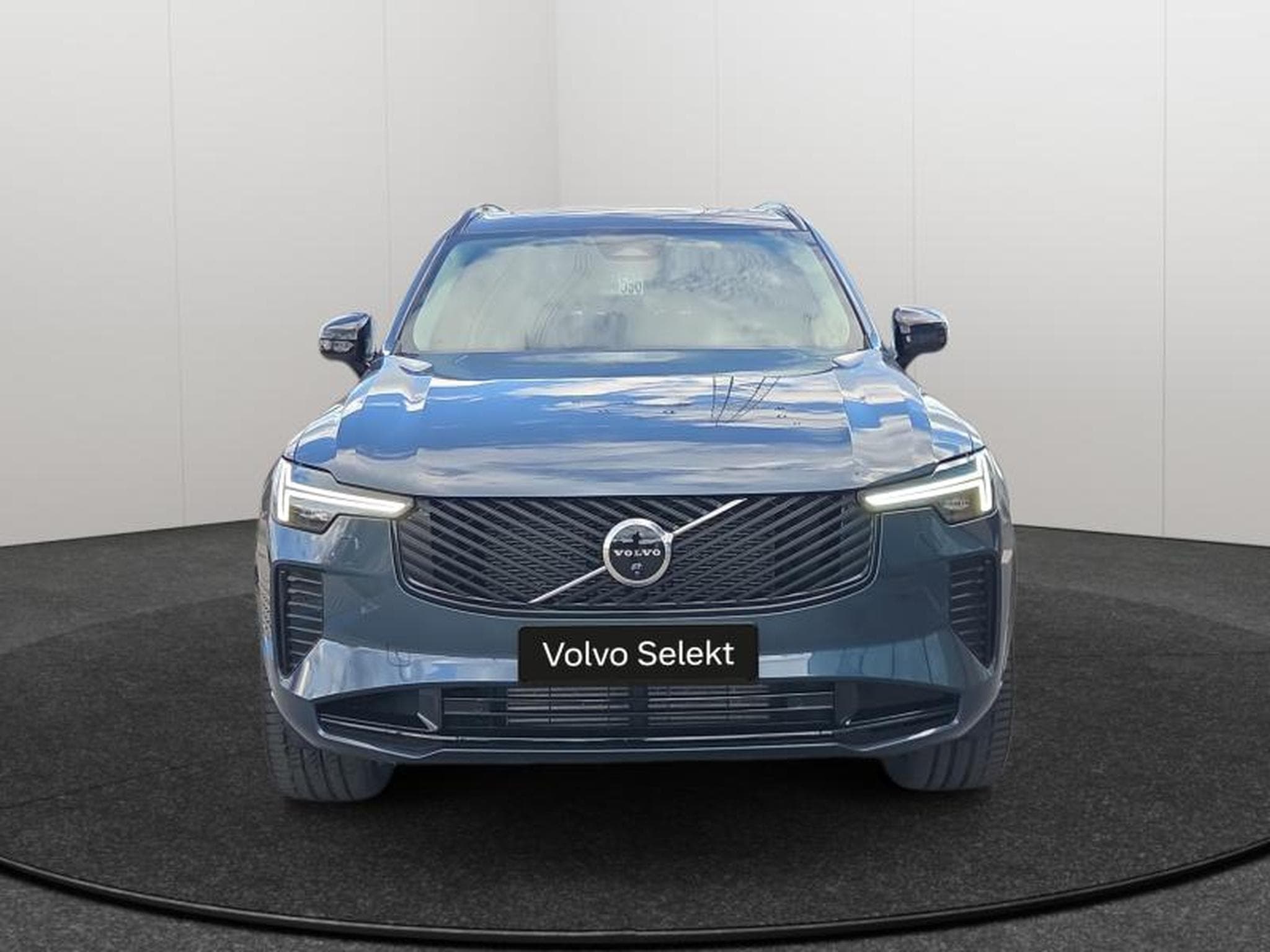 Volvo XC90 T8 AWD Plus Dark 2026 / Hybride (2025) - Foto 8