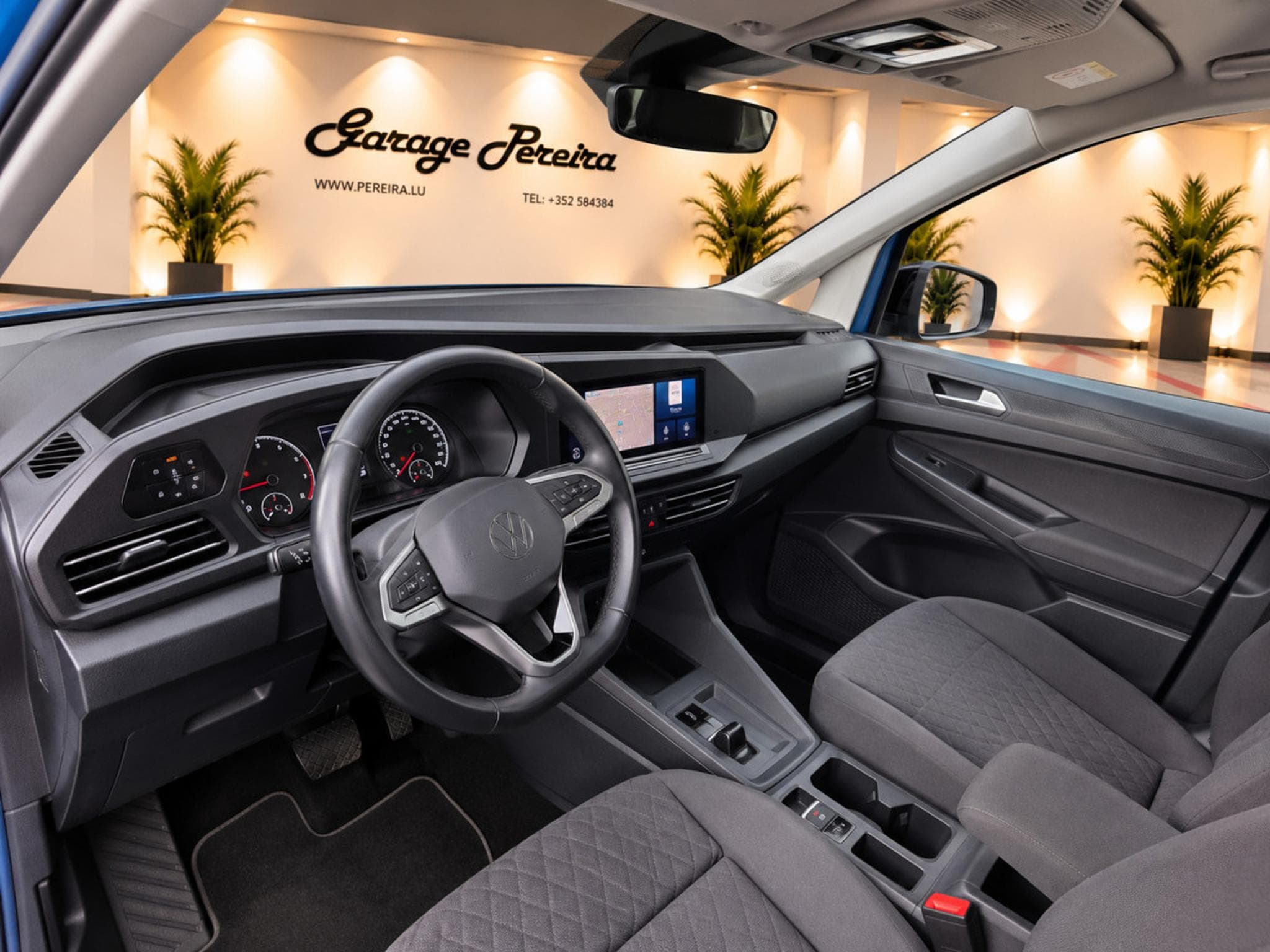 VW Caddy 1.5 TSI DSG LIFE 5 SITZE PANO NAVI 1 HAND (2021) - Photo 6
