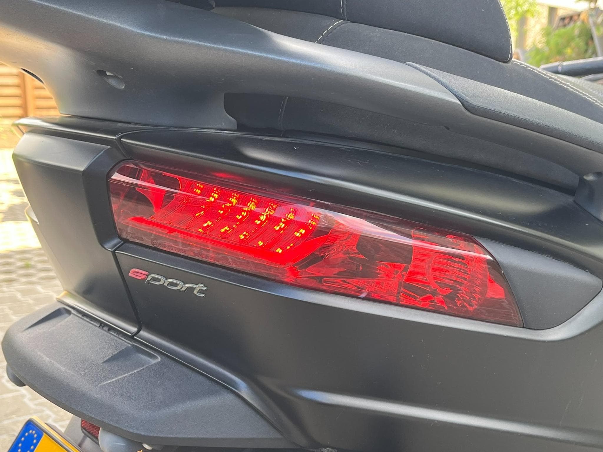 Piaggio MP3 500ie sport (2017) - Photo 6
