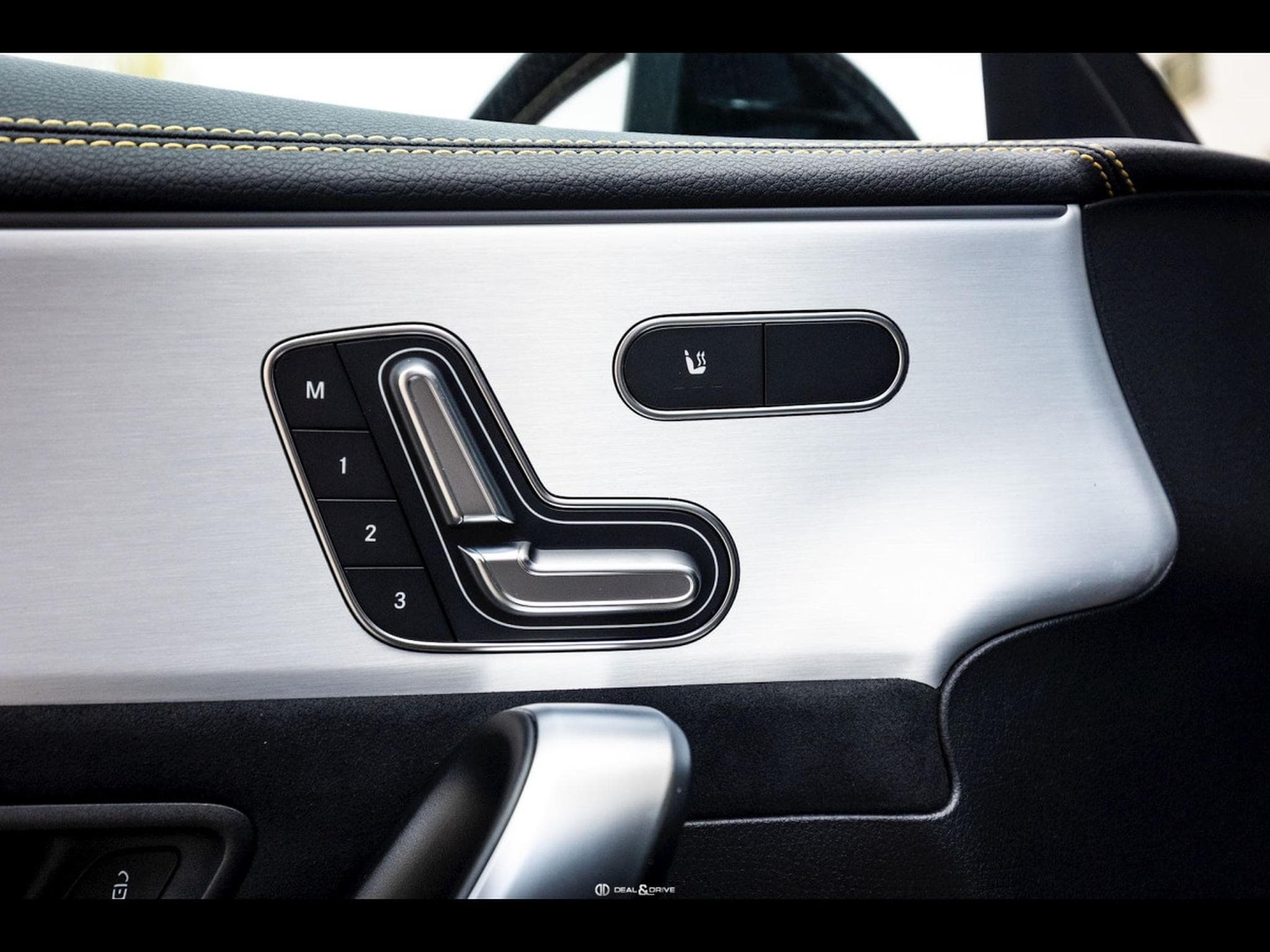 Mercedes CLA 45 AMG S 4MATIC+ (FACELIFT) PACK NIGHT II (2025) - Photo 17