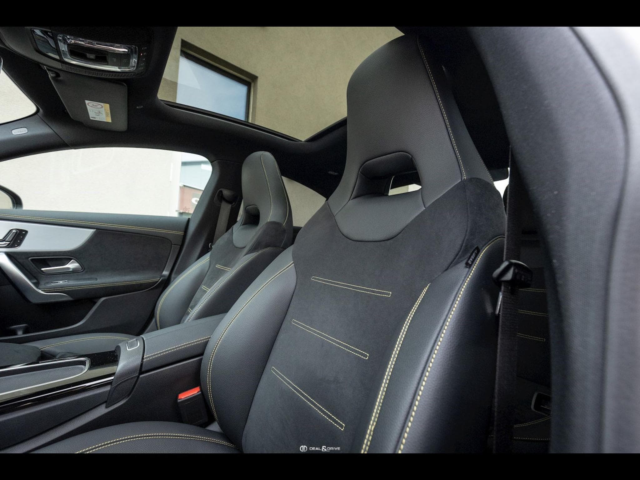 Mercedes CLA 45 AMG S 4MATIC+ (FACELIFT) PACK NIGHT II (2025) - Photo 18