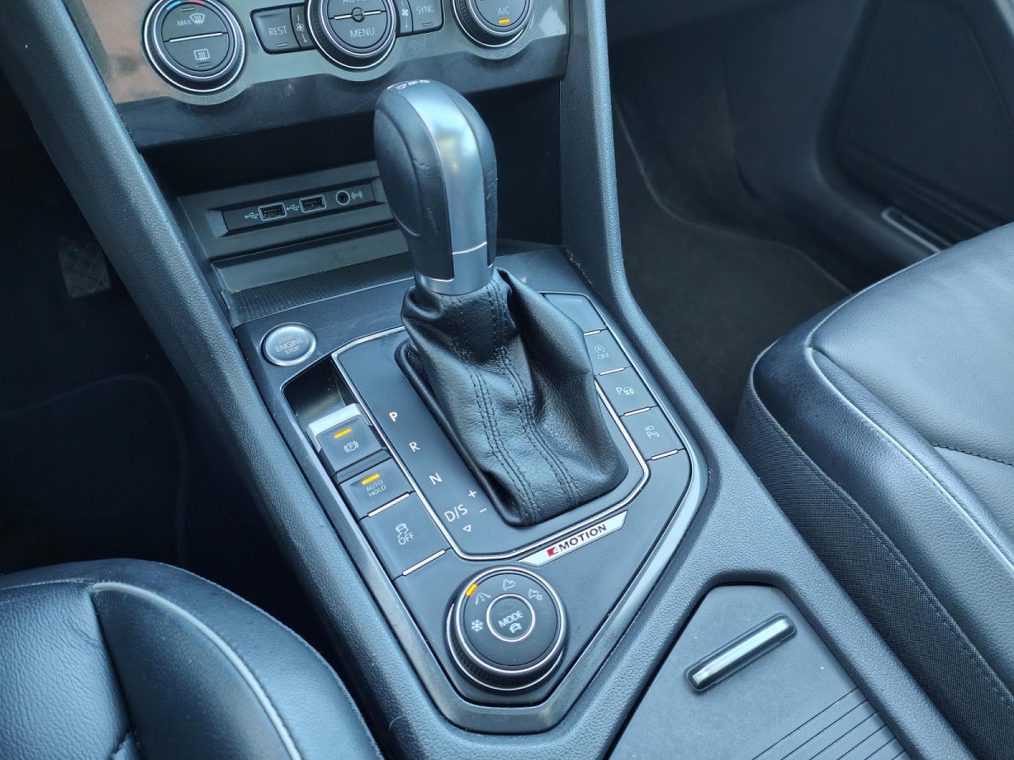 VW Tiguan 2.0 TSI 4MOTION DSG CUIR TOIT OUV PANO CARPLAY (2018) - Photo 19