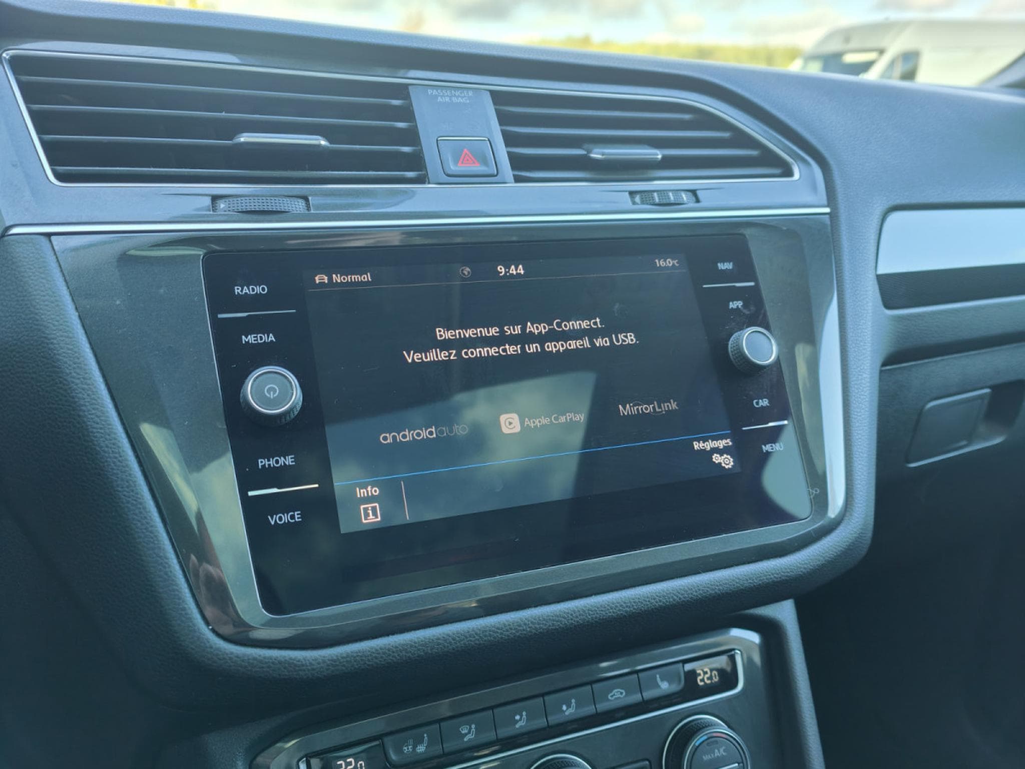 VW Tiguan 2.0 TSI 4MOTION DSG CUIR TOIT OUV PANO CARPLAY (2018) - Photo 23