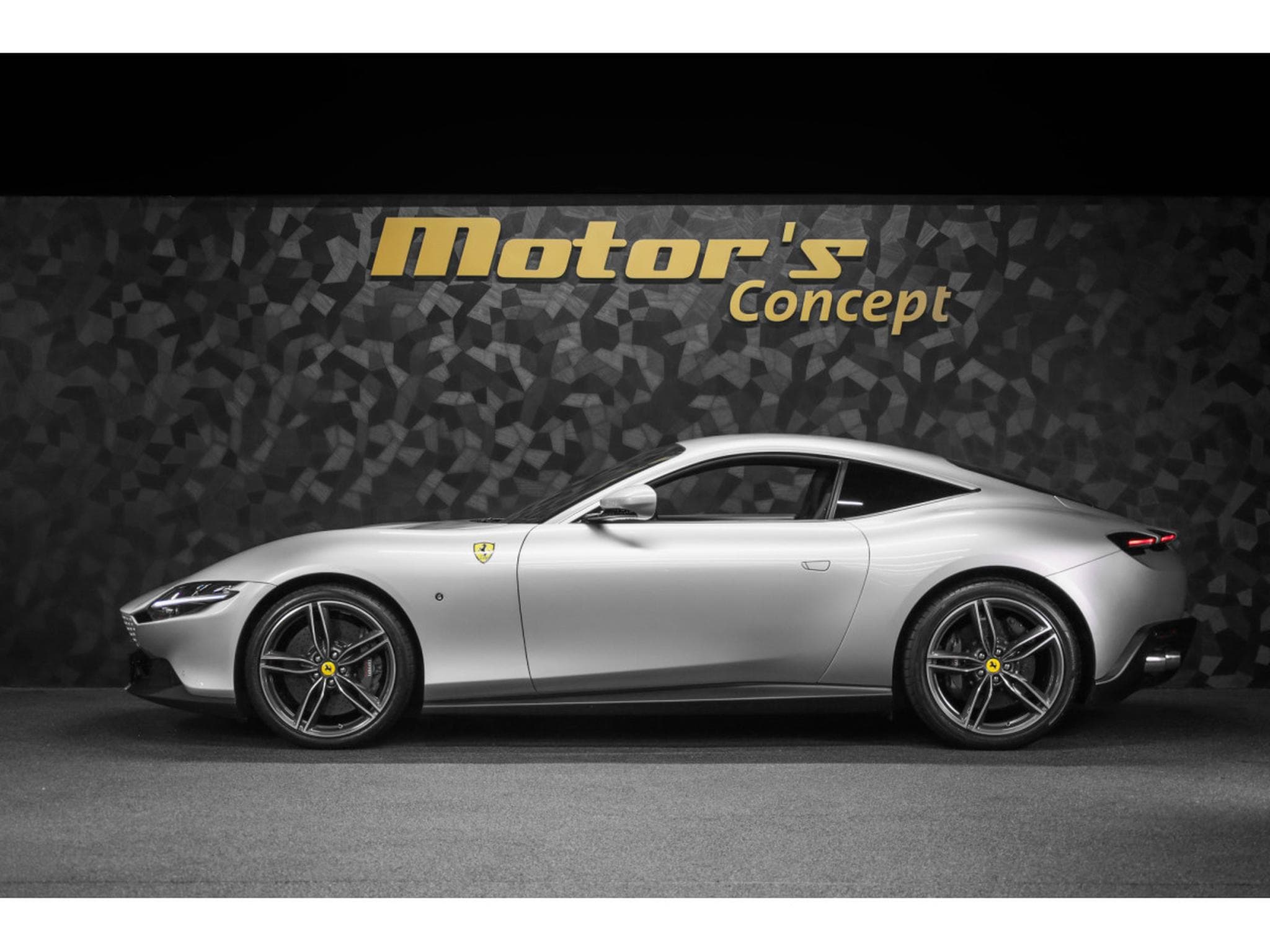 Ferrari Roma V8 - ARGENTO NURBURGRING (2021) - Photo 2