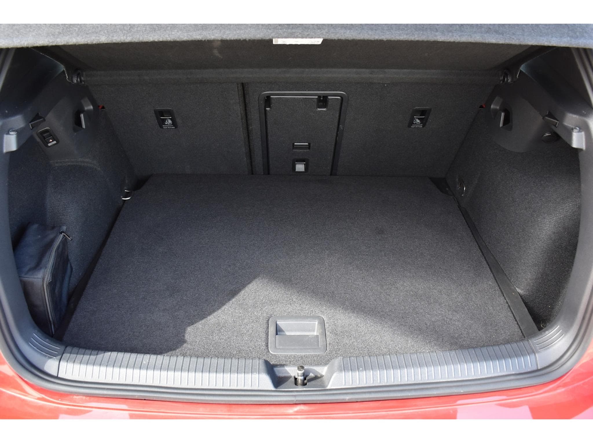 VW Golf GTI 2.0 TSI DSG ACC TRAVEL ATT RMQ LANE CAM (2023) - Photo 25