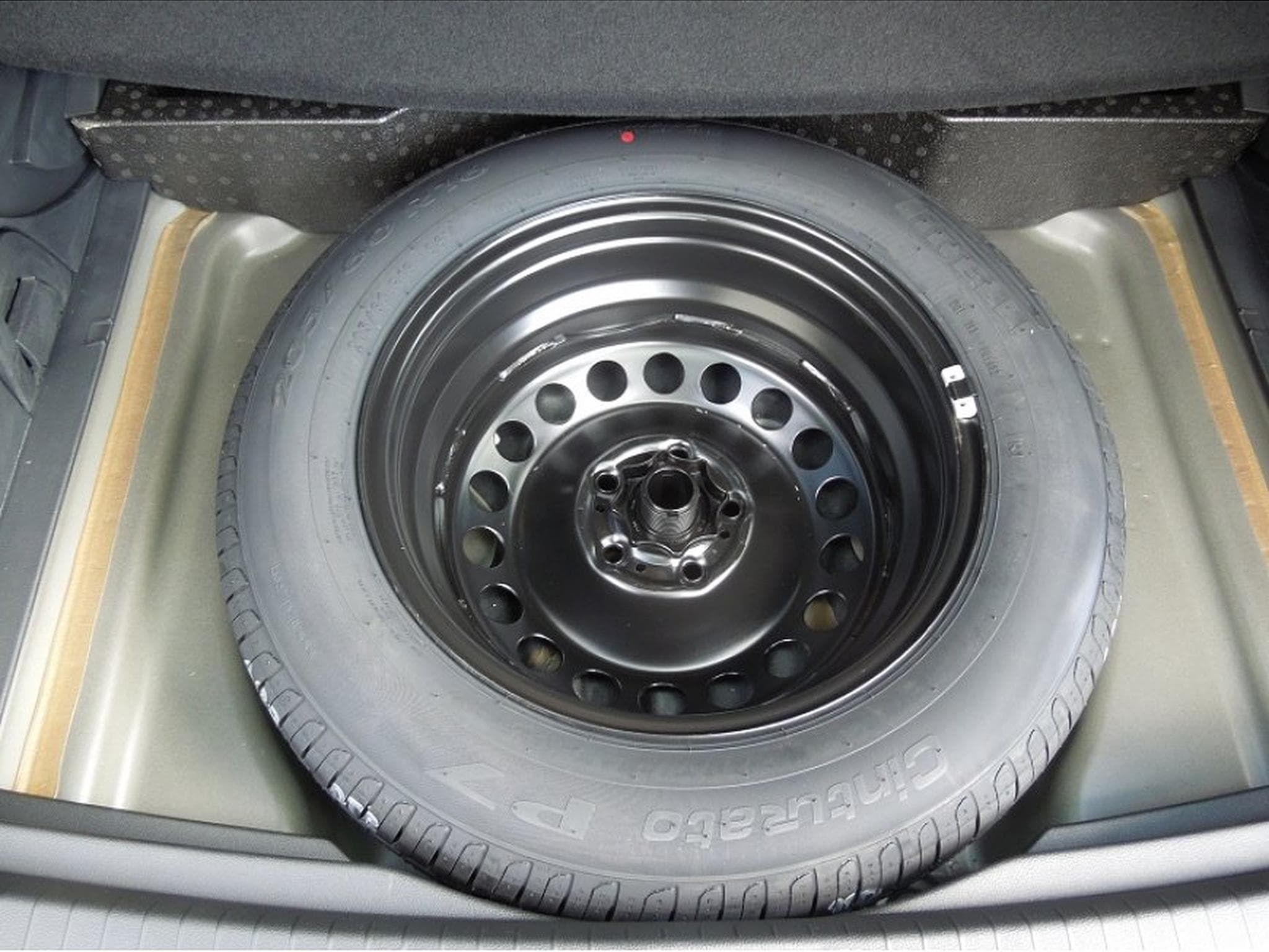 VW Touran (2026) - Photo 15