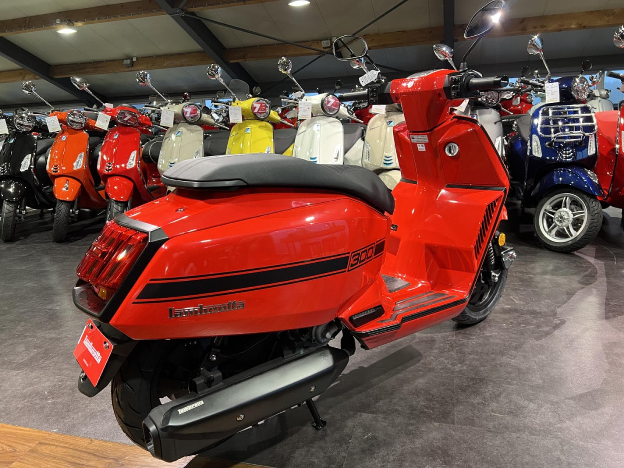 Lambretta X-300 SR (2026) - Photo 2