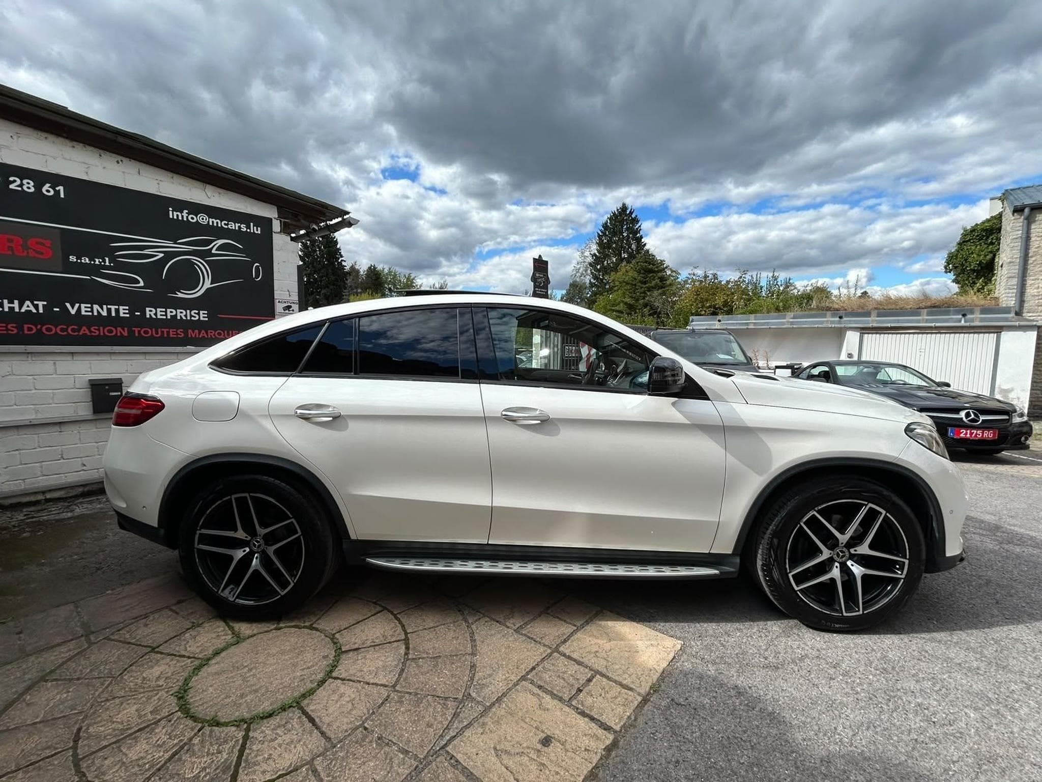 Mercedes GLE 350 d COUPE 9G-TRONIC 3X AMG PANORAMA 21" (2019) - Foto 7