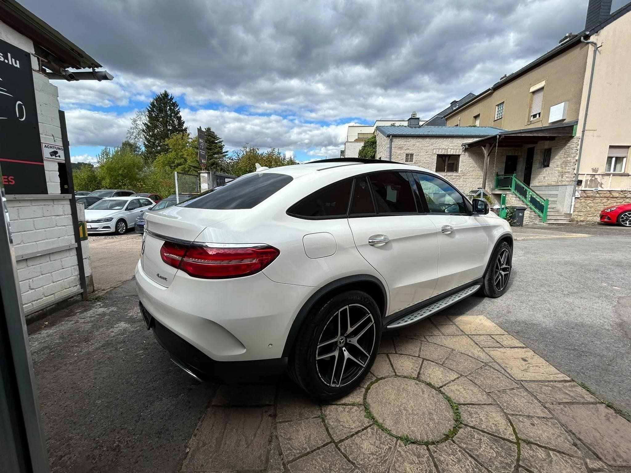 Mercedes GLE 350 d COUPE 9G-TRONIC 3X AMG PANORAMA 21" (2019) - Foto 8