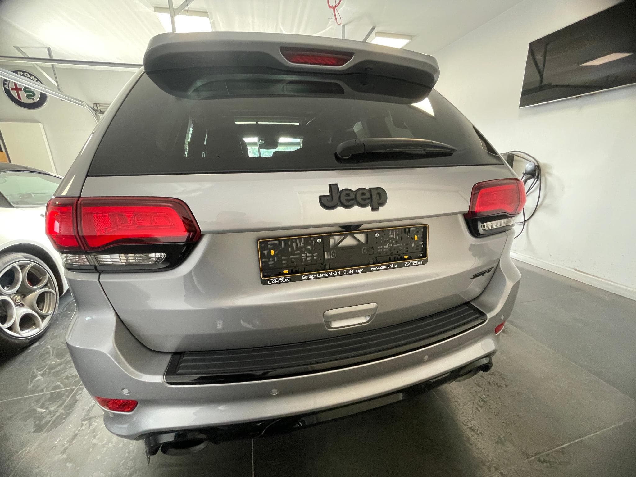Jeep Grand Cherokee SRT (2018) - Photo 5
