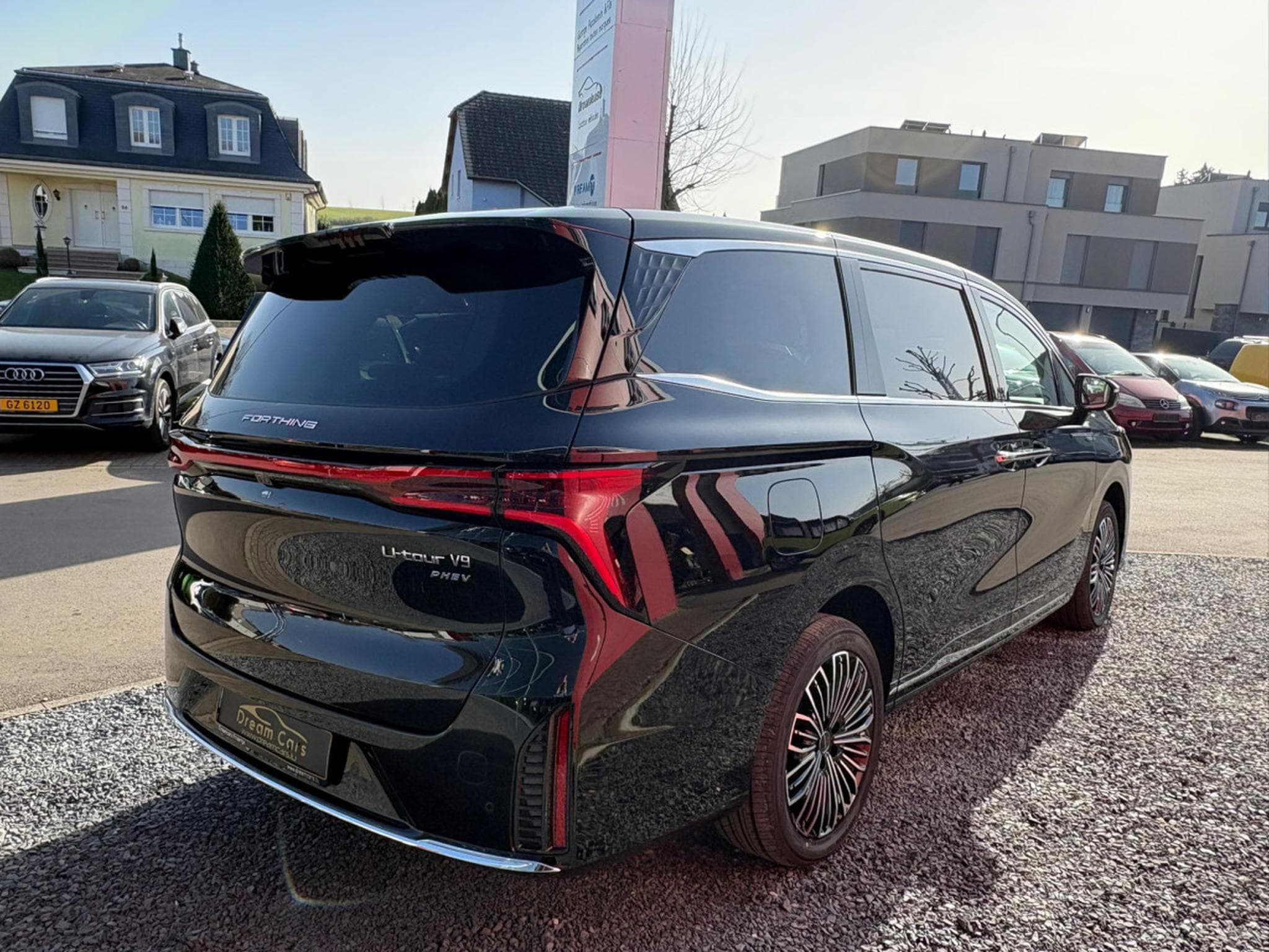 Forthing U-Tour FORTHING 9 PHEV 7 PLACES FULL OPTIONS (2026) - Photo 5
