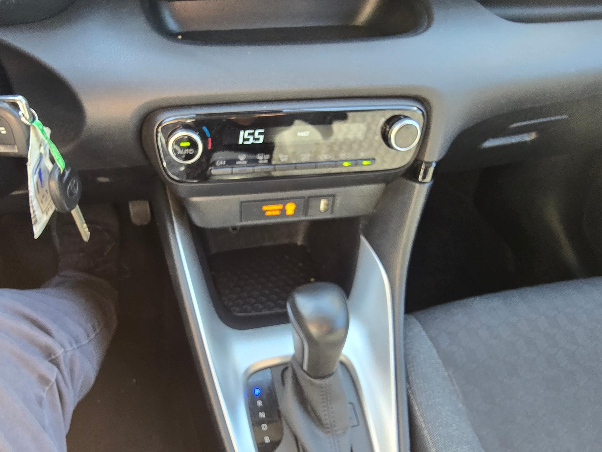 Toyota Yaris hybride 2023 82000 kms 13215 HT (2023) - Photo 9