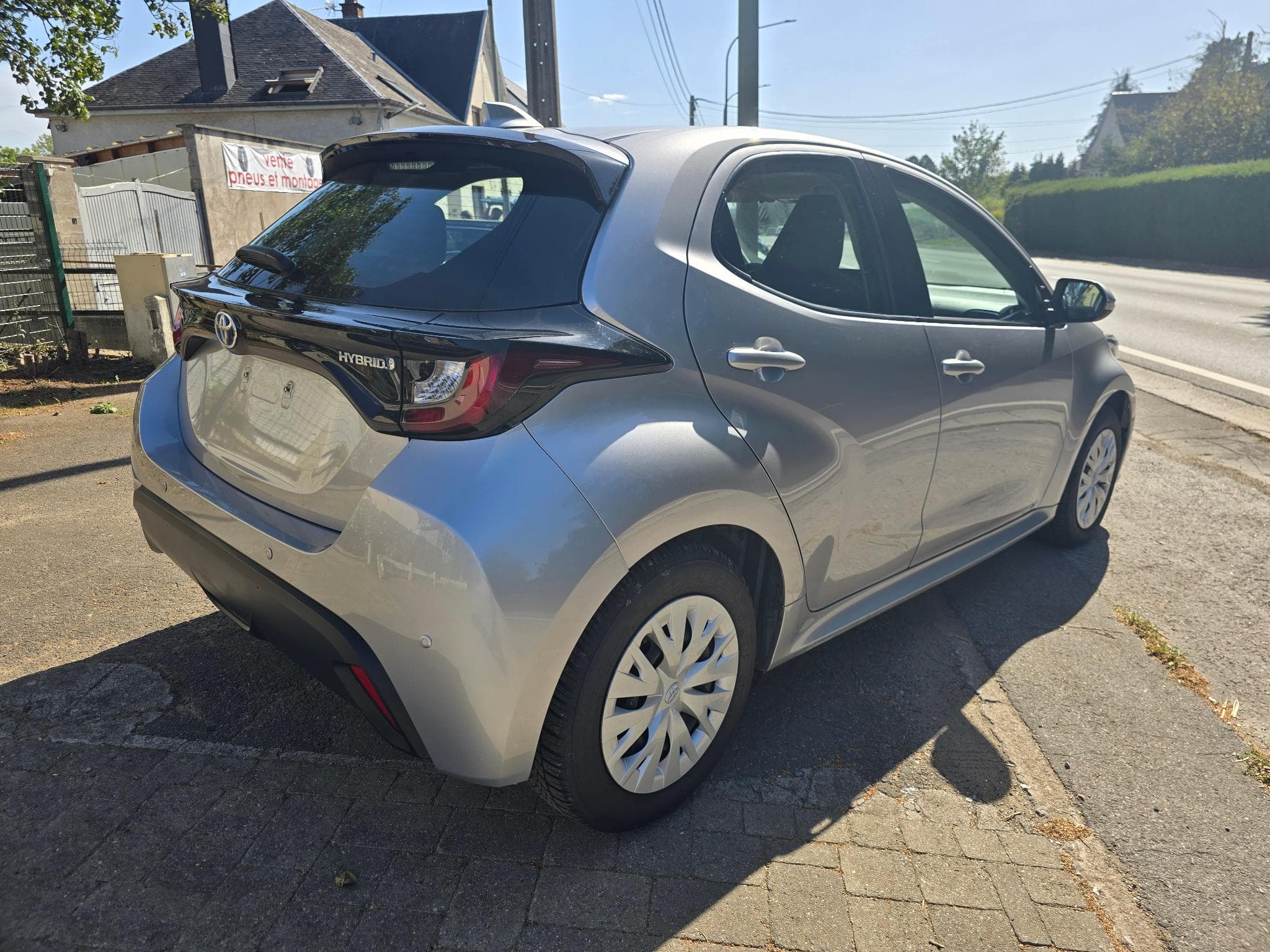 Toyota Yaris hybride 2023 82000 kms 13215 HT (2023) - Photo 6