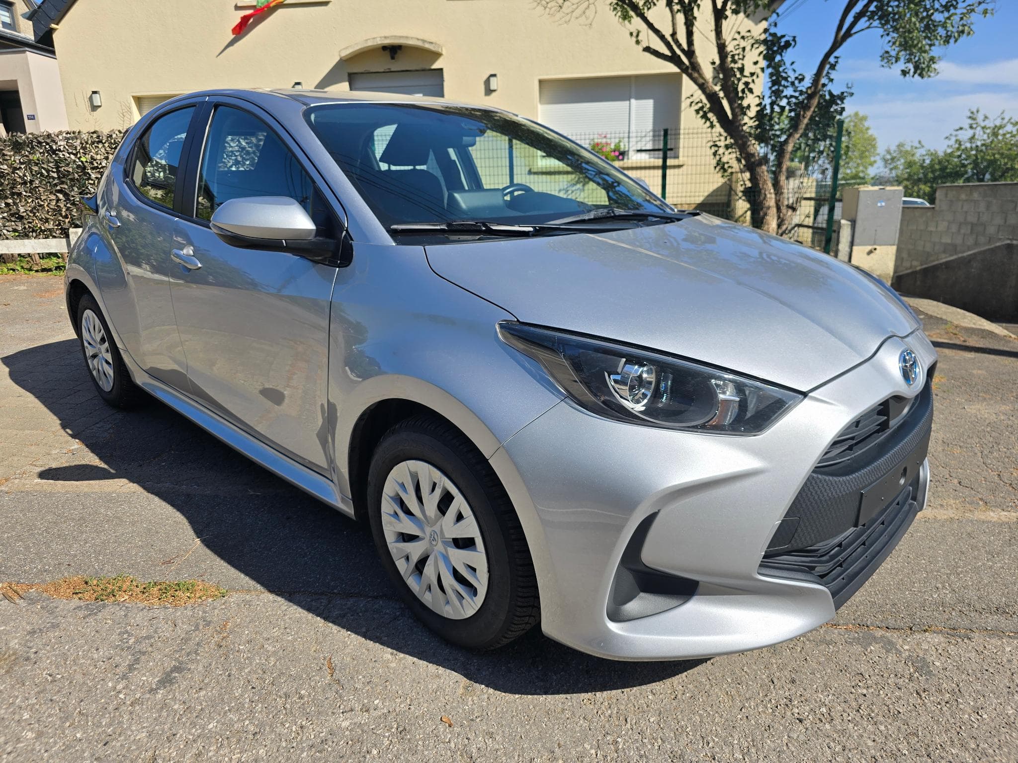 Toyota Yaris hybride 2023 82000 kms 13215 HT (2023) - Photo 3