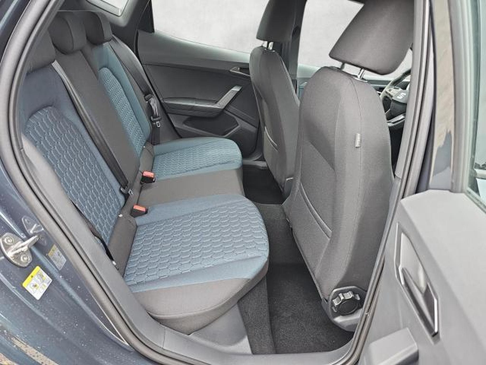 Seat Arona 1.0 TSI 70 kW Style (2026) - Photo 13