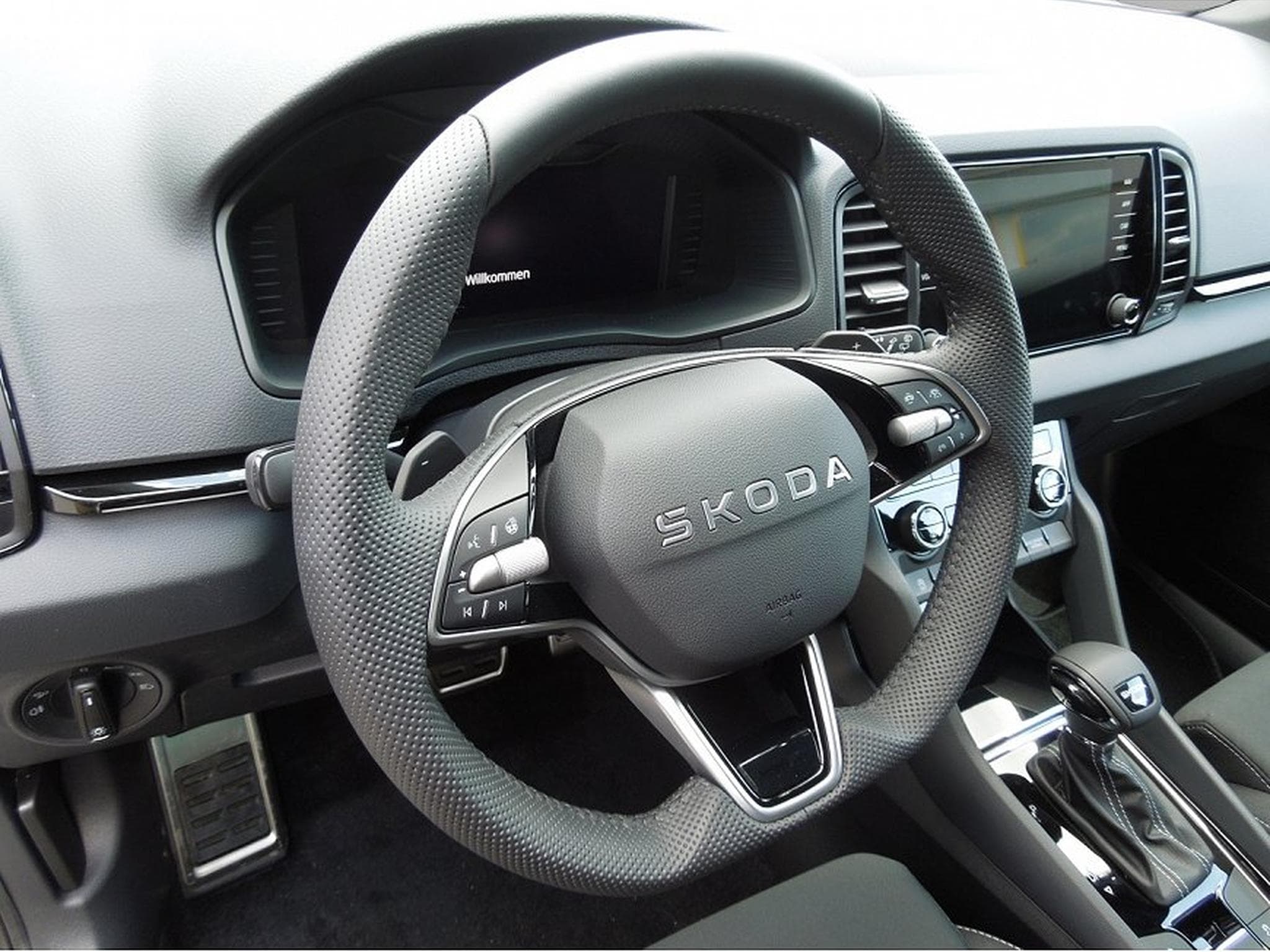 Skoda Karoq (2026) - Photo 4