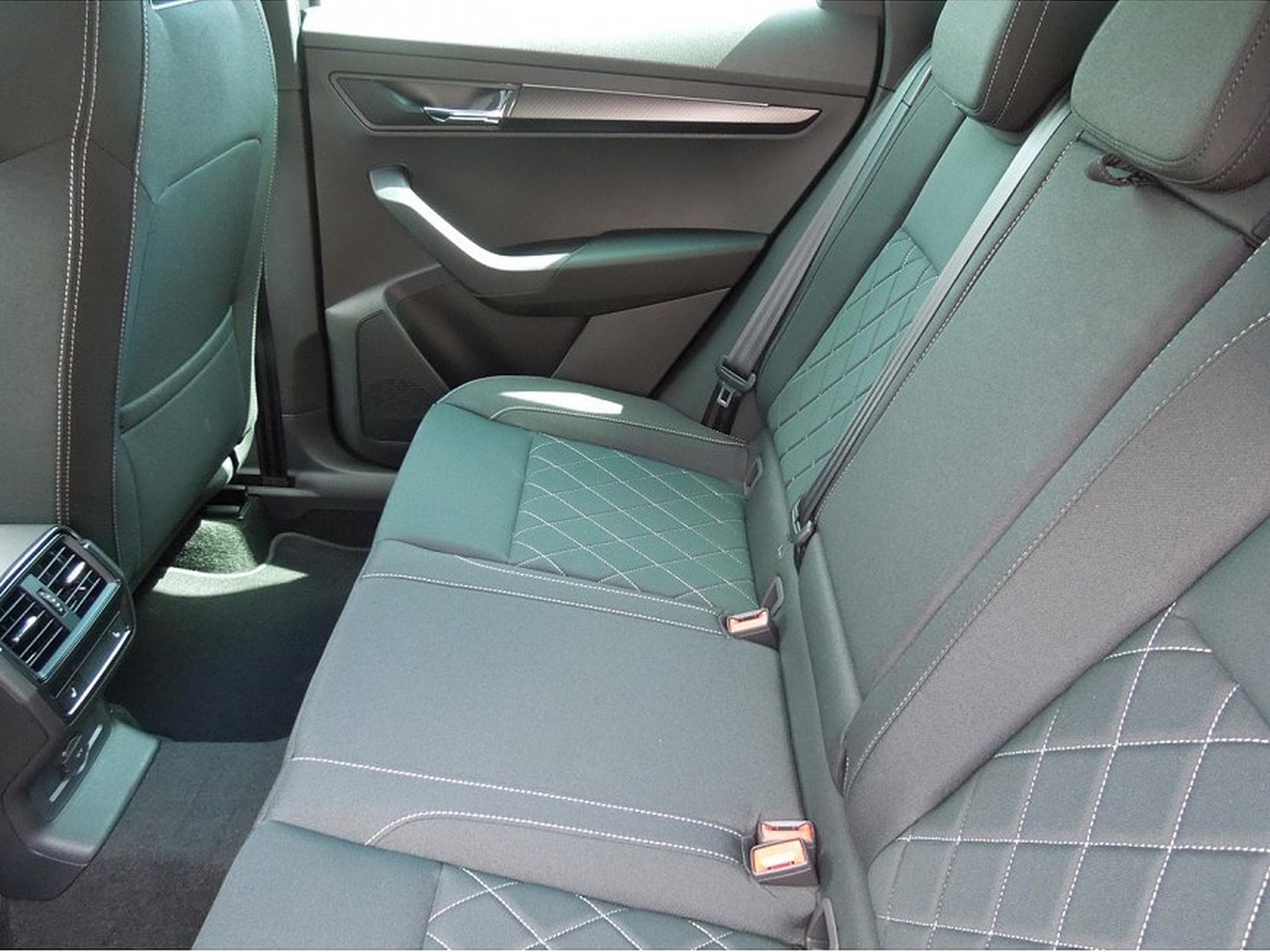 Skoda Karoq (2026) - Photo 9