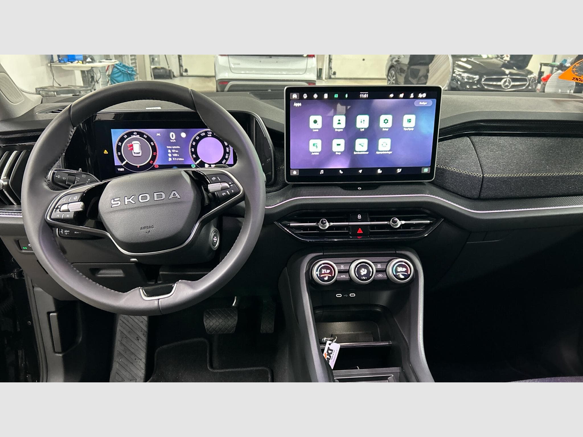 Skoda Kodiaq Kodiaq 1.5 eTSI MHEV Selection DSG7/ 7 Places (2026) - Foto 2