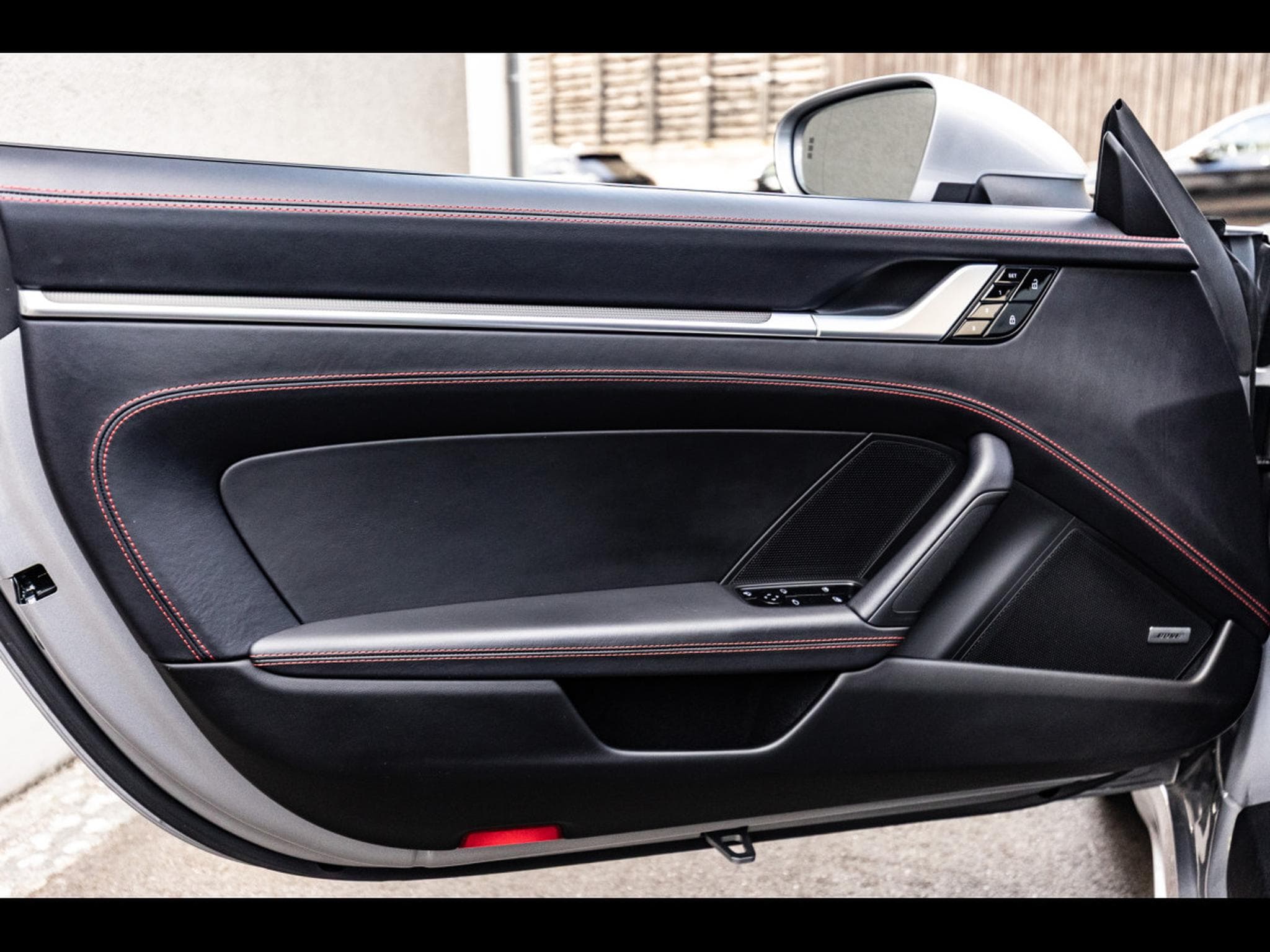 Porsche 911 (992.1) CARRERA 4S COUPE PDK - GT-SILVER (2020) - Foto 9
