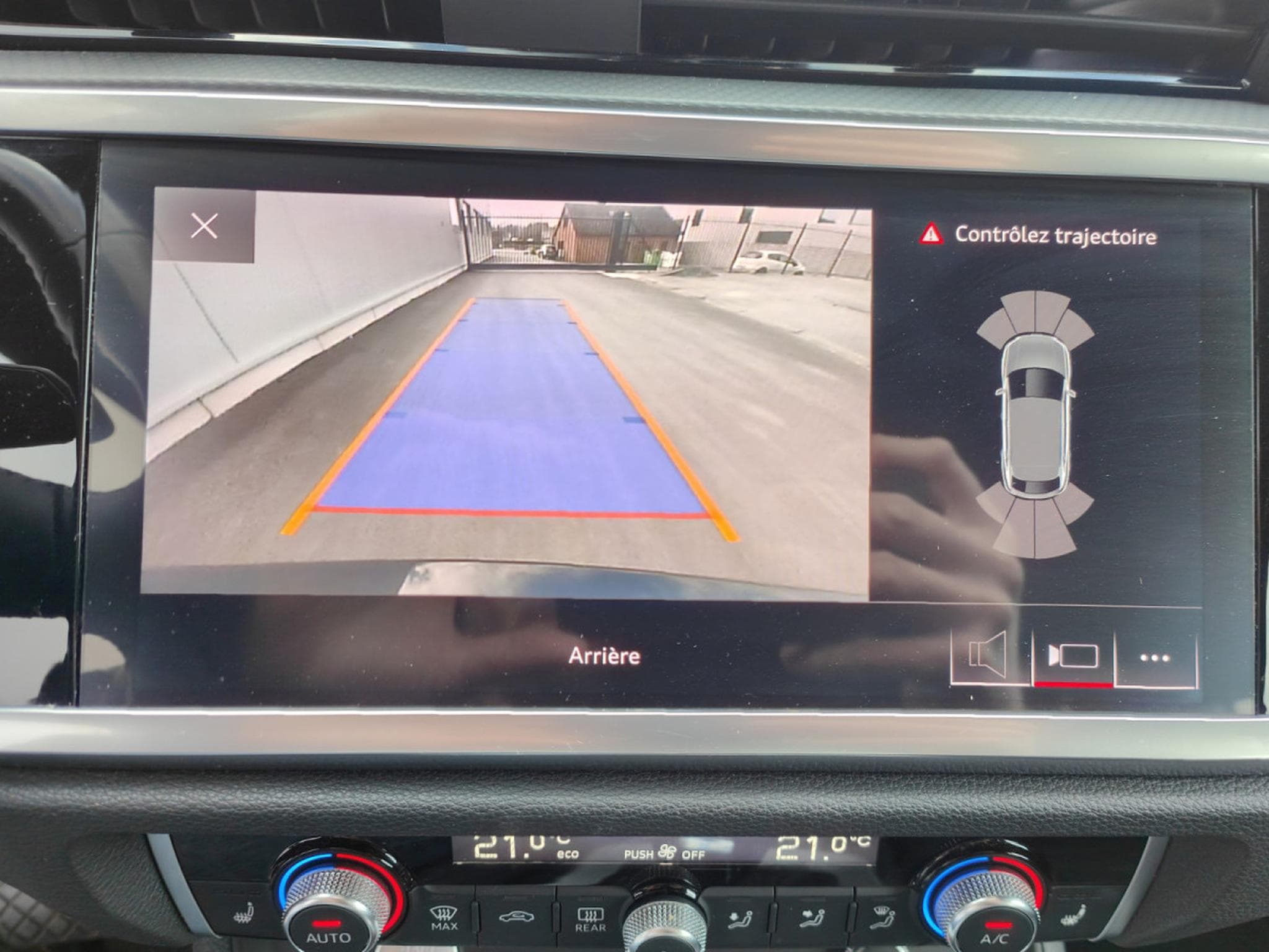 Audi Q3 Q3 SPORTBACK 40 TDI QUATTRO S-TRONIC S-LINE CAMERA VIRTUAL (2020) - Photo 18