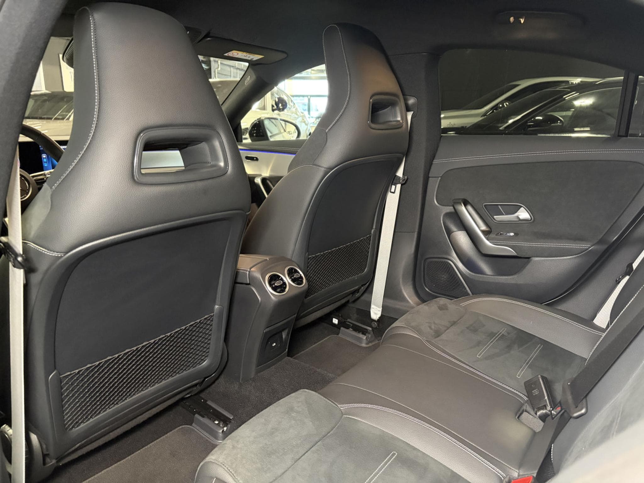 Mercedes CLA 200 CLA 200 Special Edition/AHK/KAMERA/19'/ (2025) - Photo 17