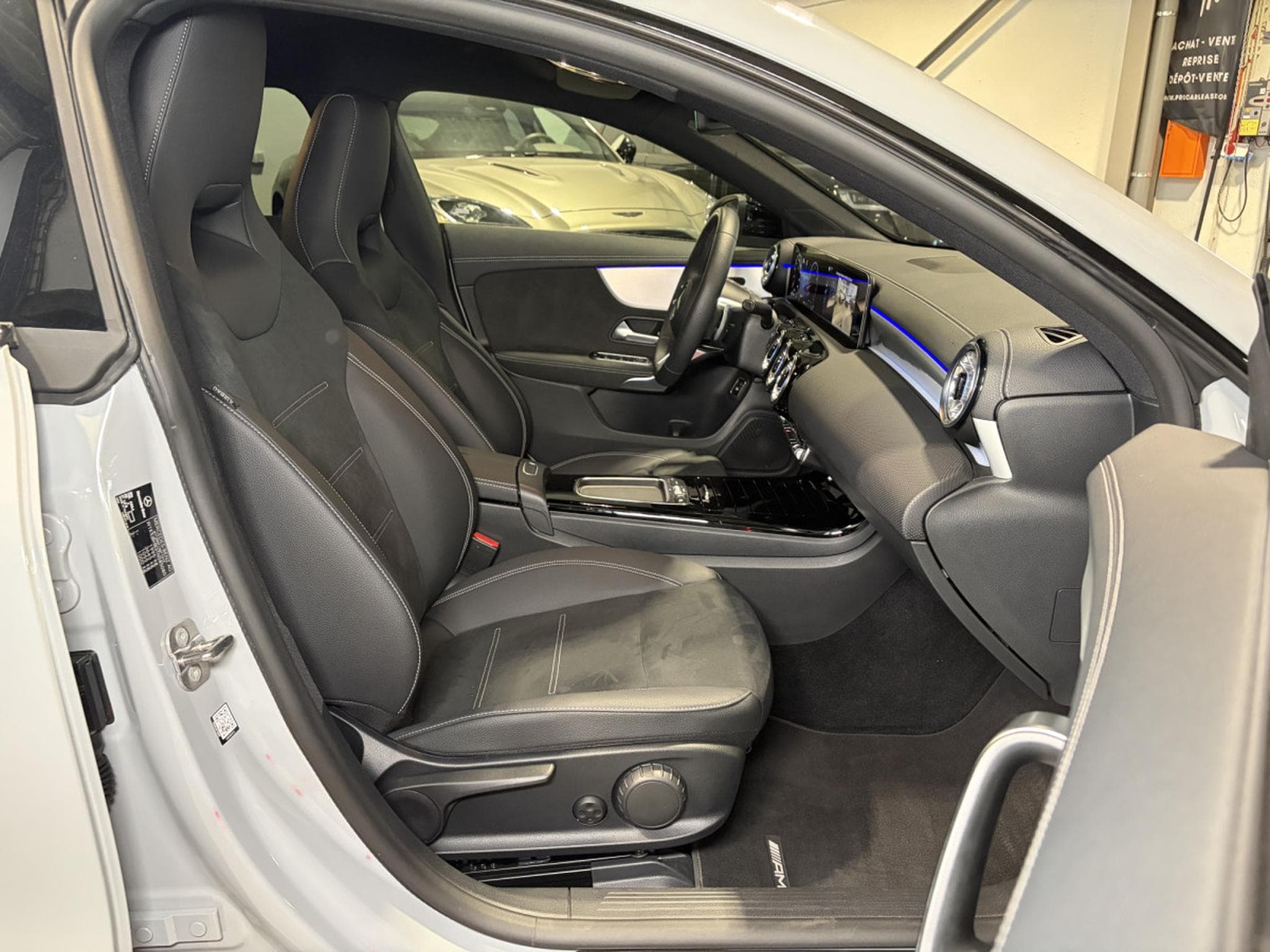 Mercedes CLA 200 CLA 200 Special Edition/AHK/KAMERA/19'/ (2025) - Photo 19