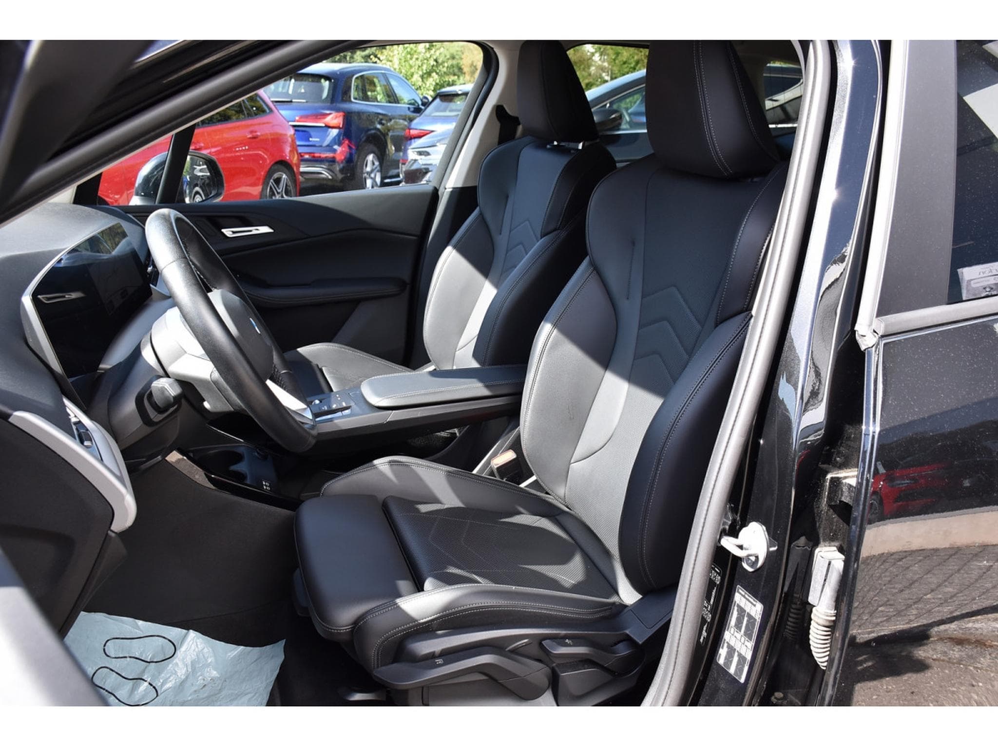BMW 216 iA SG SPORT CUIR REGUL LANE CAM 1° MAIN (2023) - Photo 6