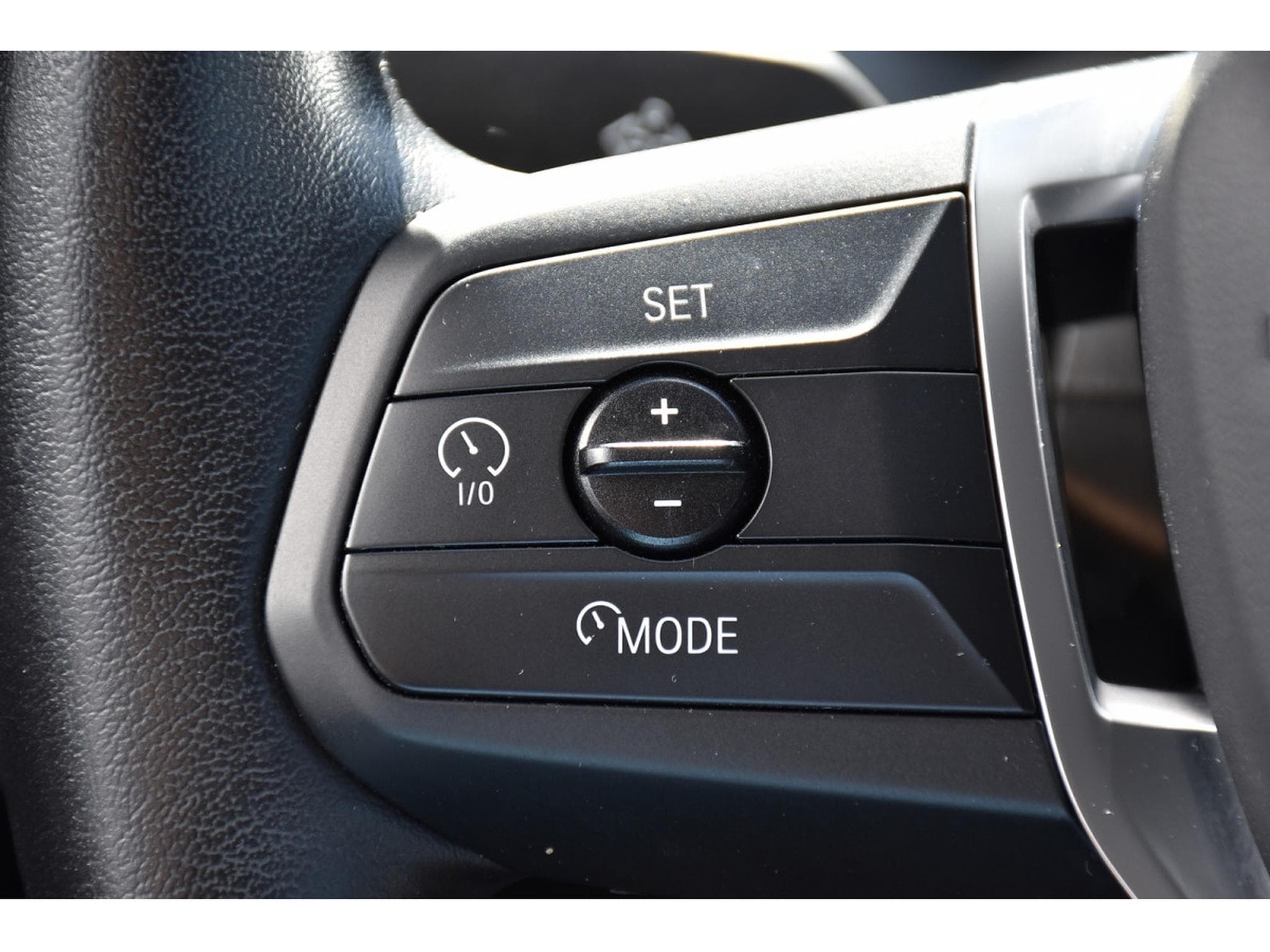 BMW 216 iA SG SPORT CUIR REGUL LANE CAM 1° MAIN (2023) - Photo 18