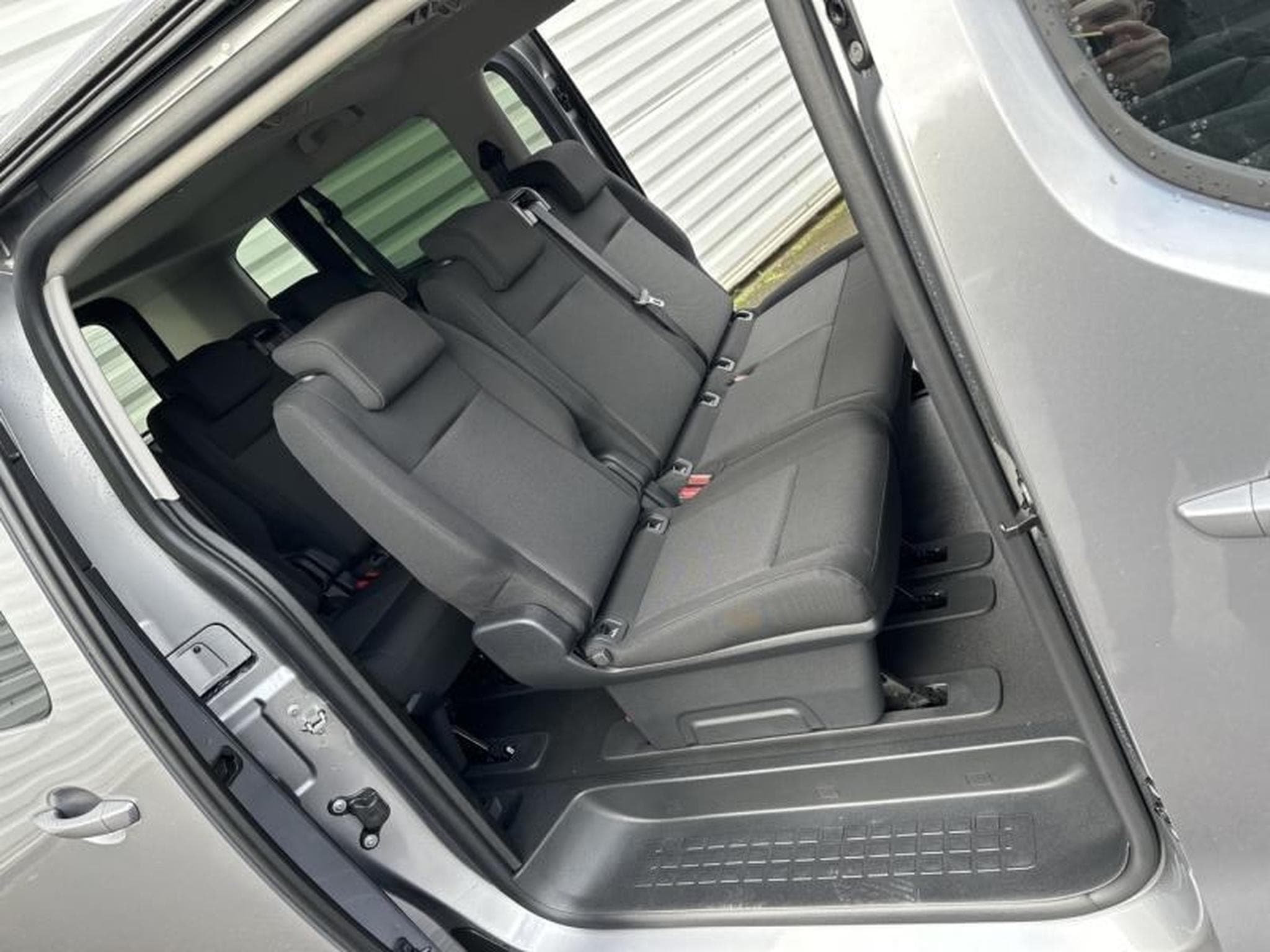 Citroën SpaceTourer XL 8 PLACES 2.2 L DIESEL 180CV EAT8 (2026) - Photo 18