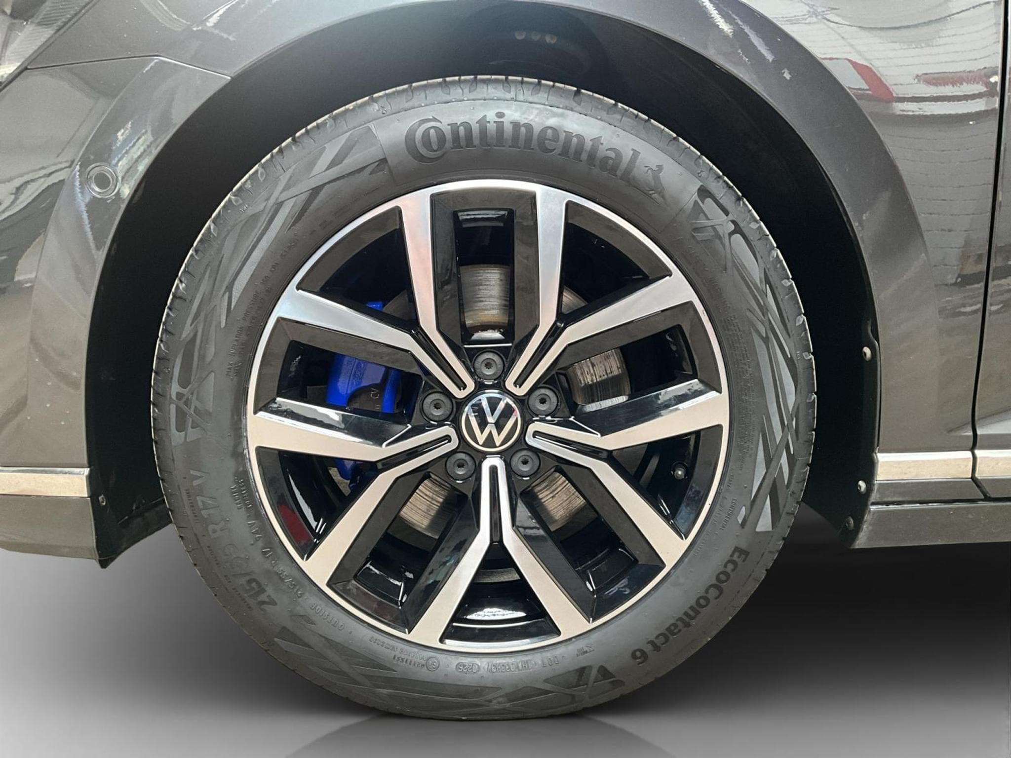 VW Passat GTE+Variant+DSG+PHEV+DCC+LM17+Travel-Assist+360° (2022) - Foto 8