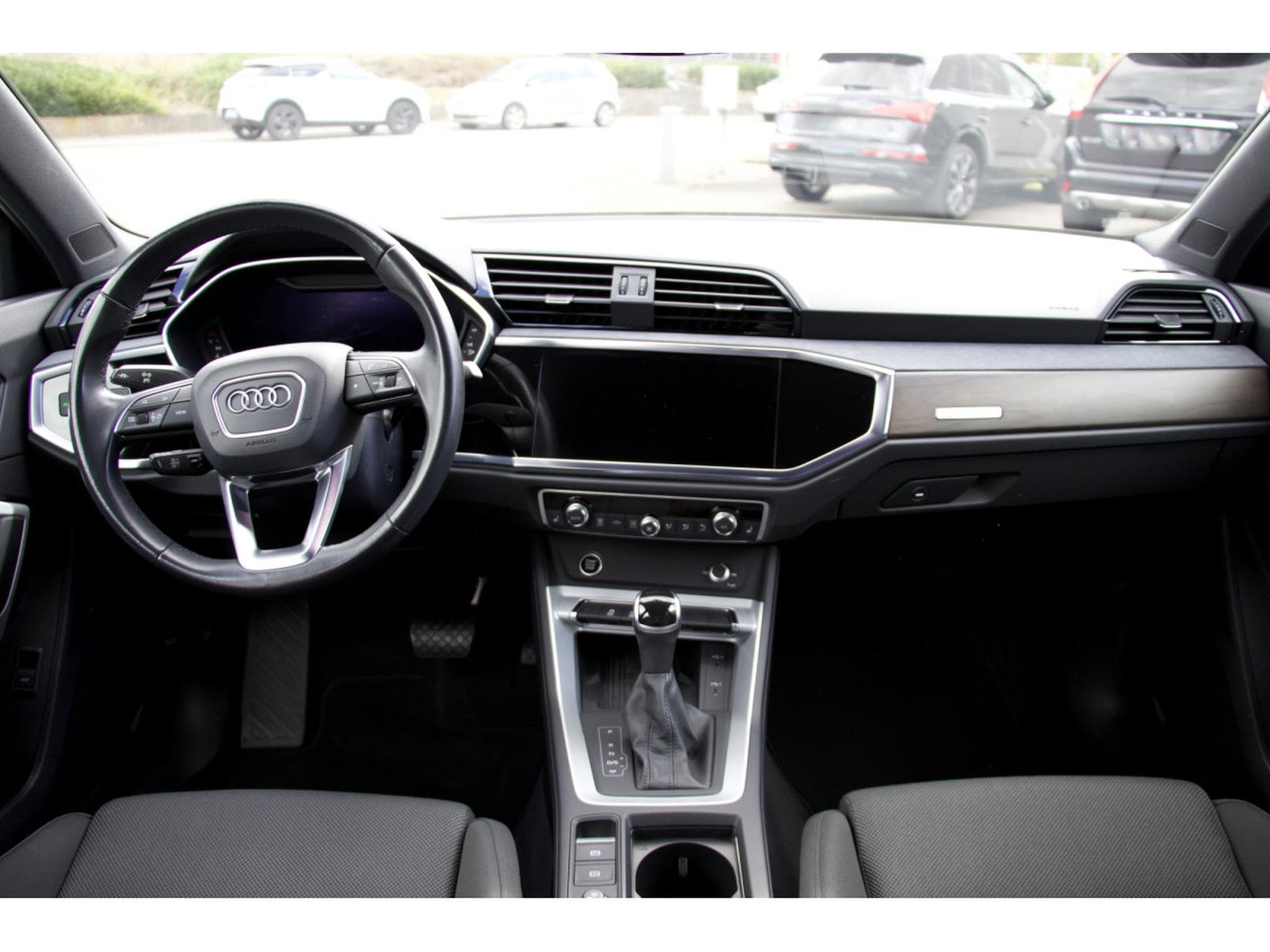 Audi Q3 35 TDI quattro S tronic advanced LED Navi ACC (2021) - Photo 9