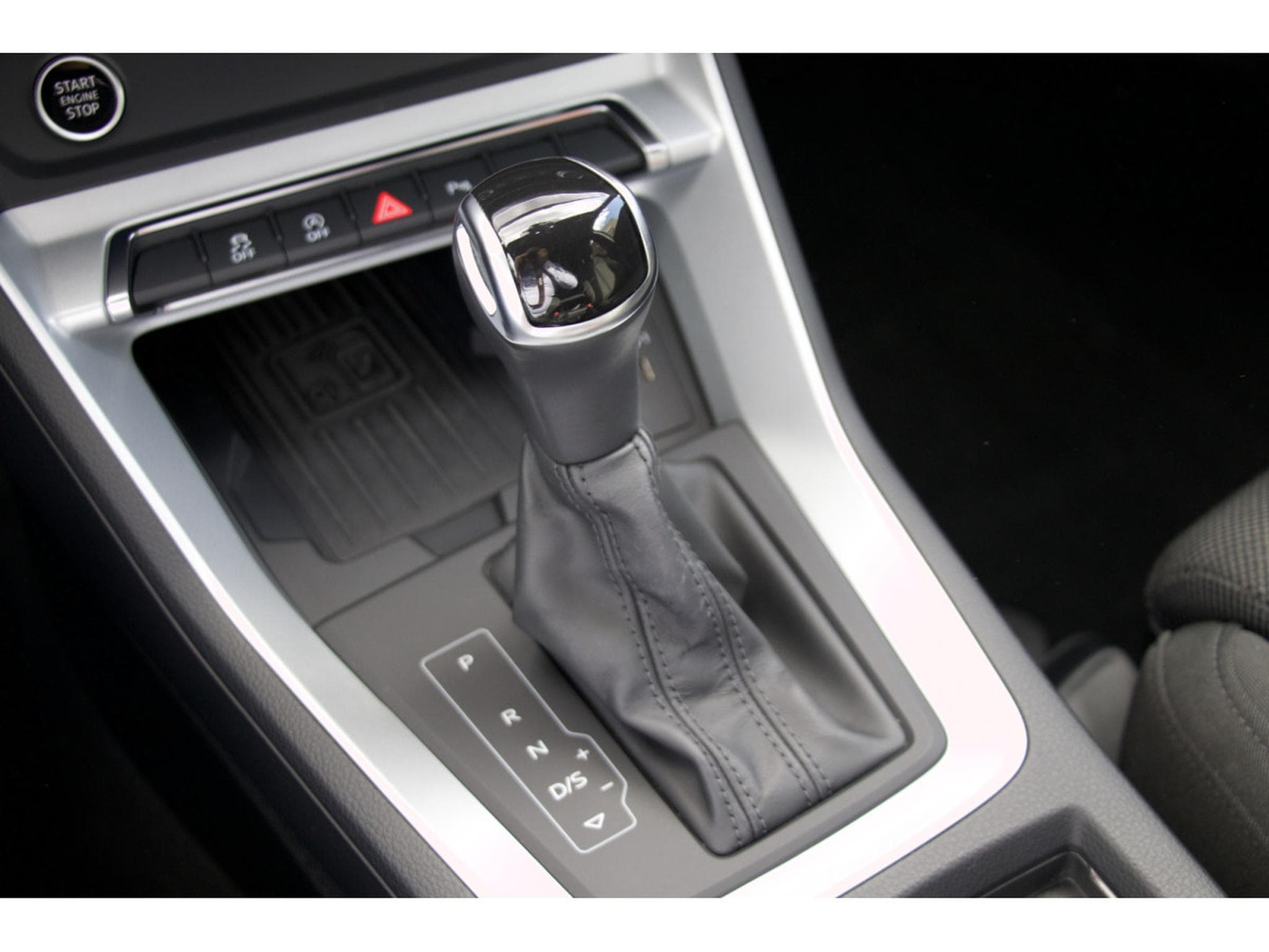 Audi Q3 35 TDI quattro S tronic advanced LED Navi ACC (2021) - Photo 10