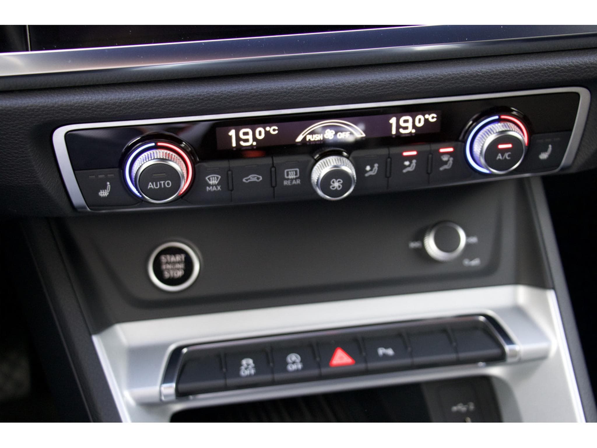 Audi Q3 35 TDI quattro S tronic advanced LED Navi ACC (2021) - Photo 14