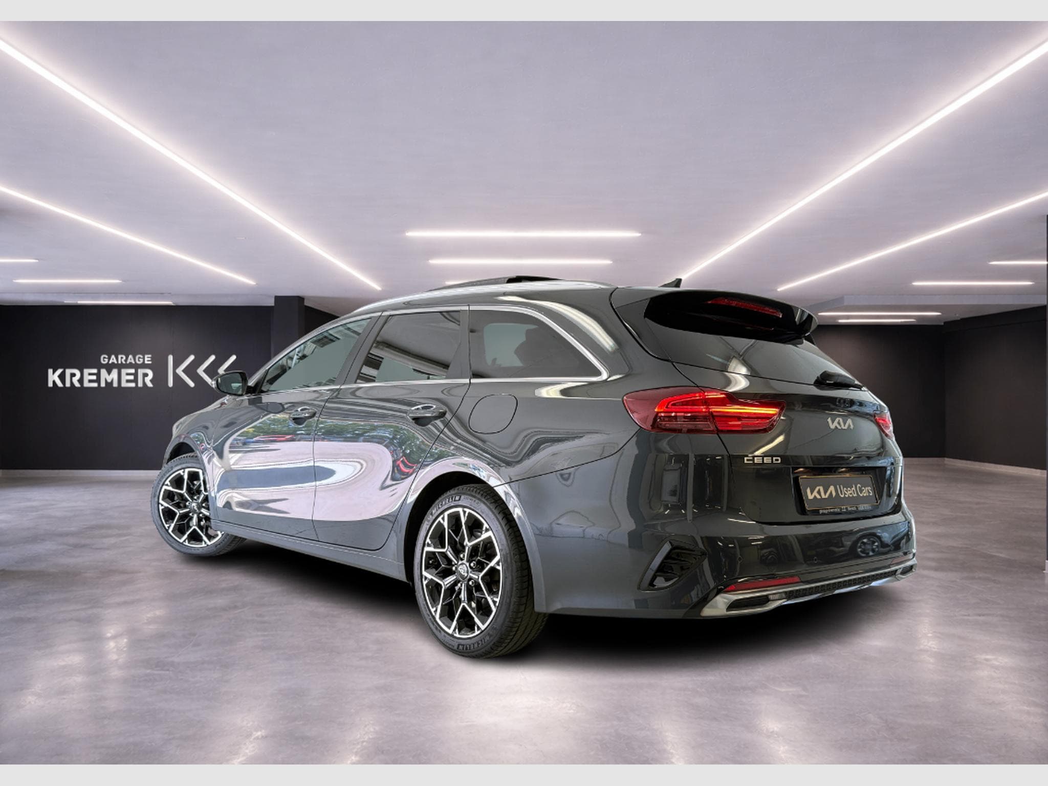 Kia Ceed Sw GT Line 1.5T 160 DCT (2024) - Foto 2