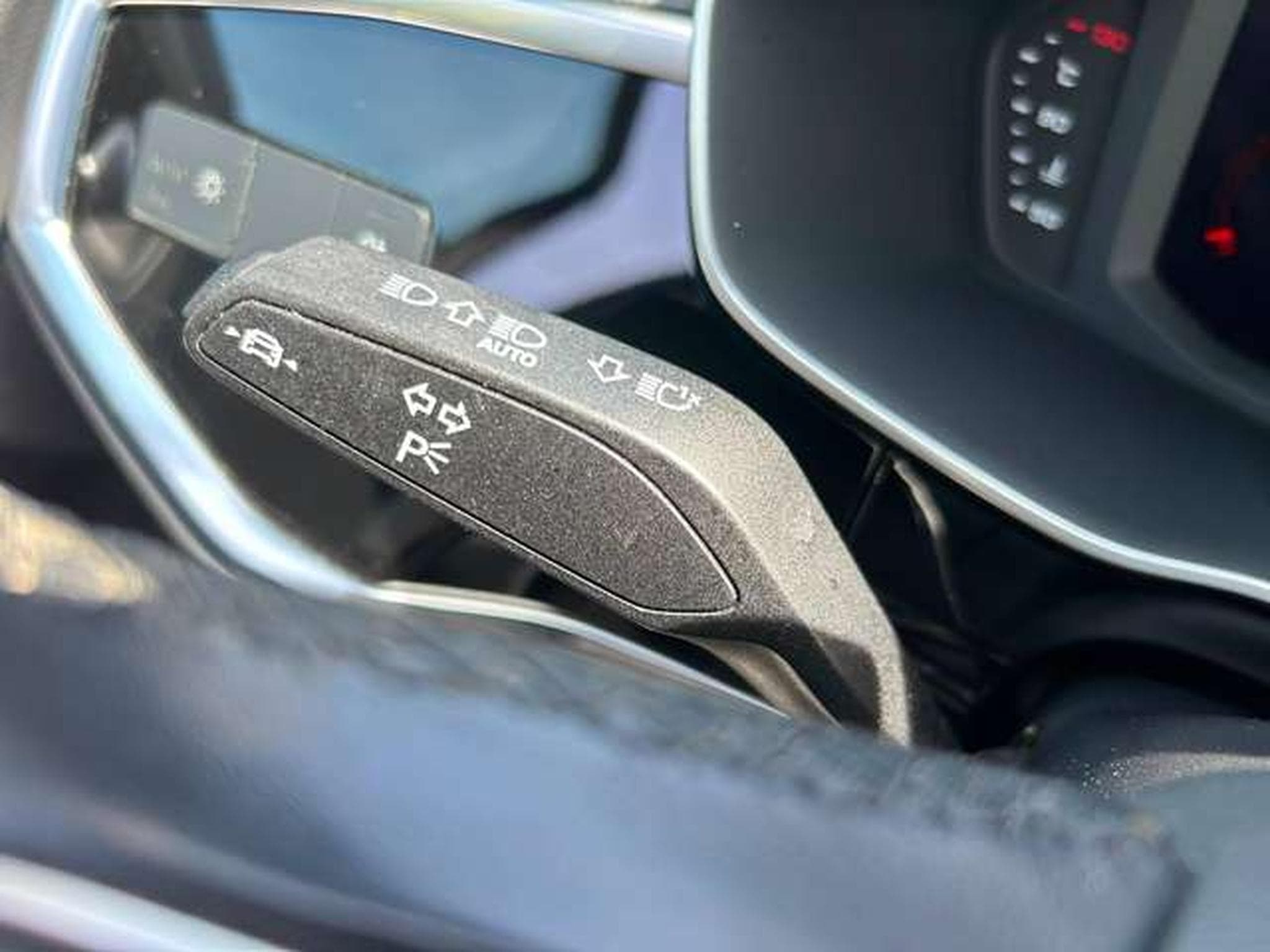 Audi Q3 35 1.5 TFSI 150 CV ADV PACK BUSINESS PLUS (2021) - Photo 9